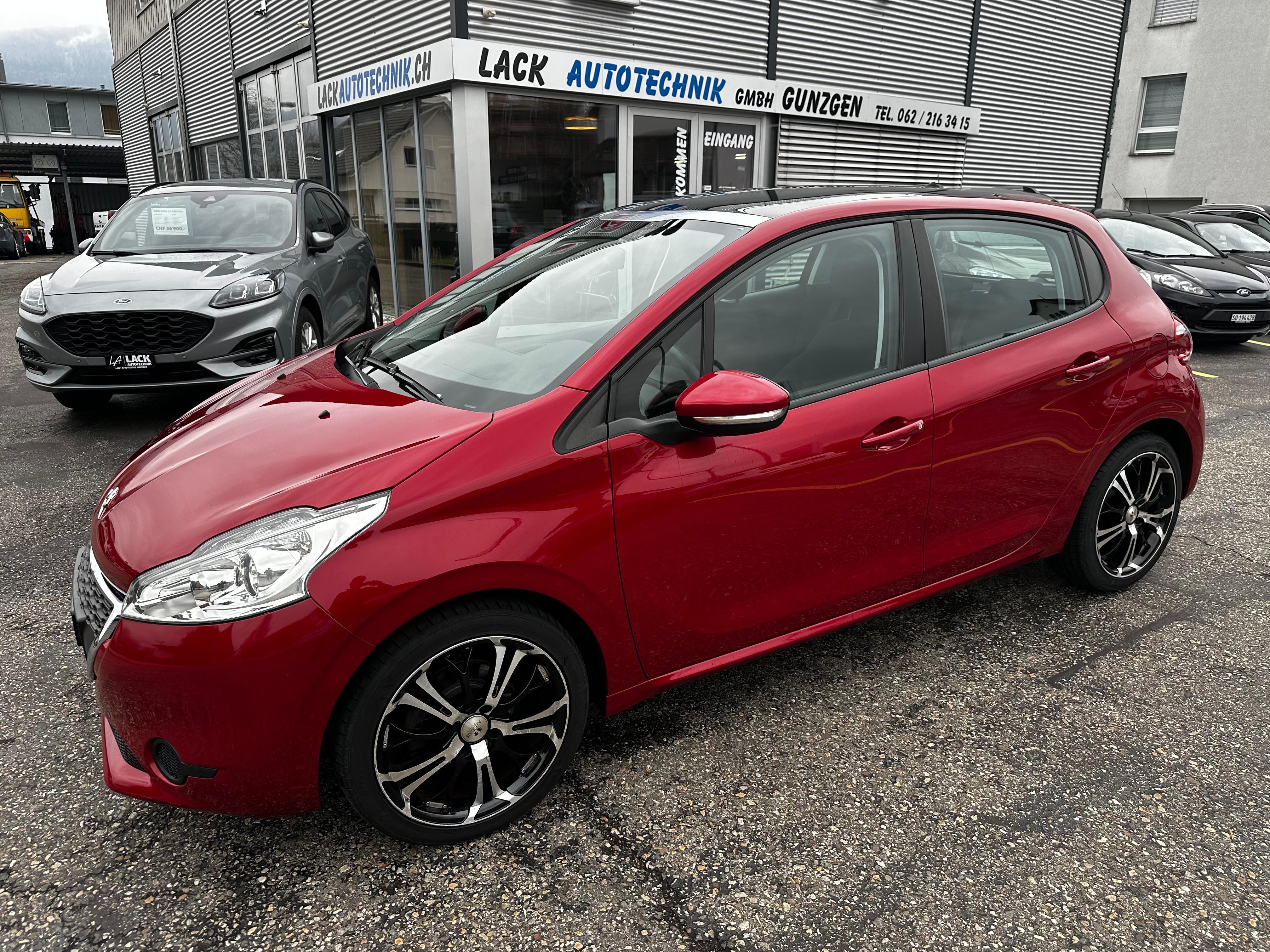 PEUGEOT 208 1.2 VTI Active