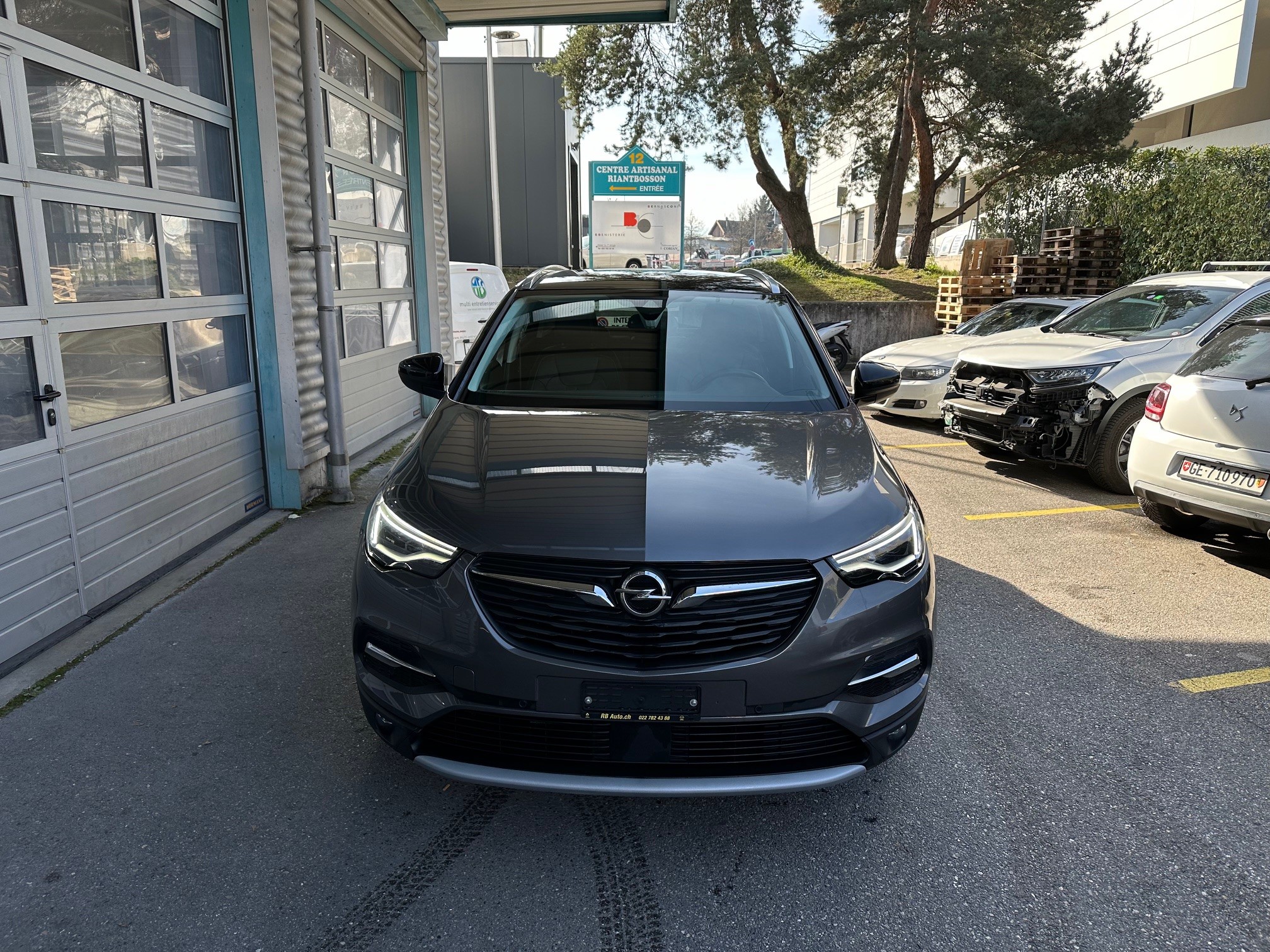 OPEL Grandland X 1.2i TP Ultimate Automatik