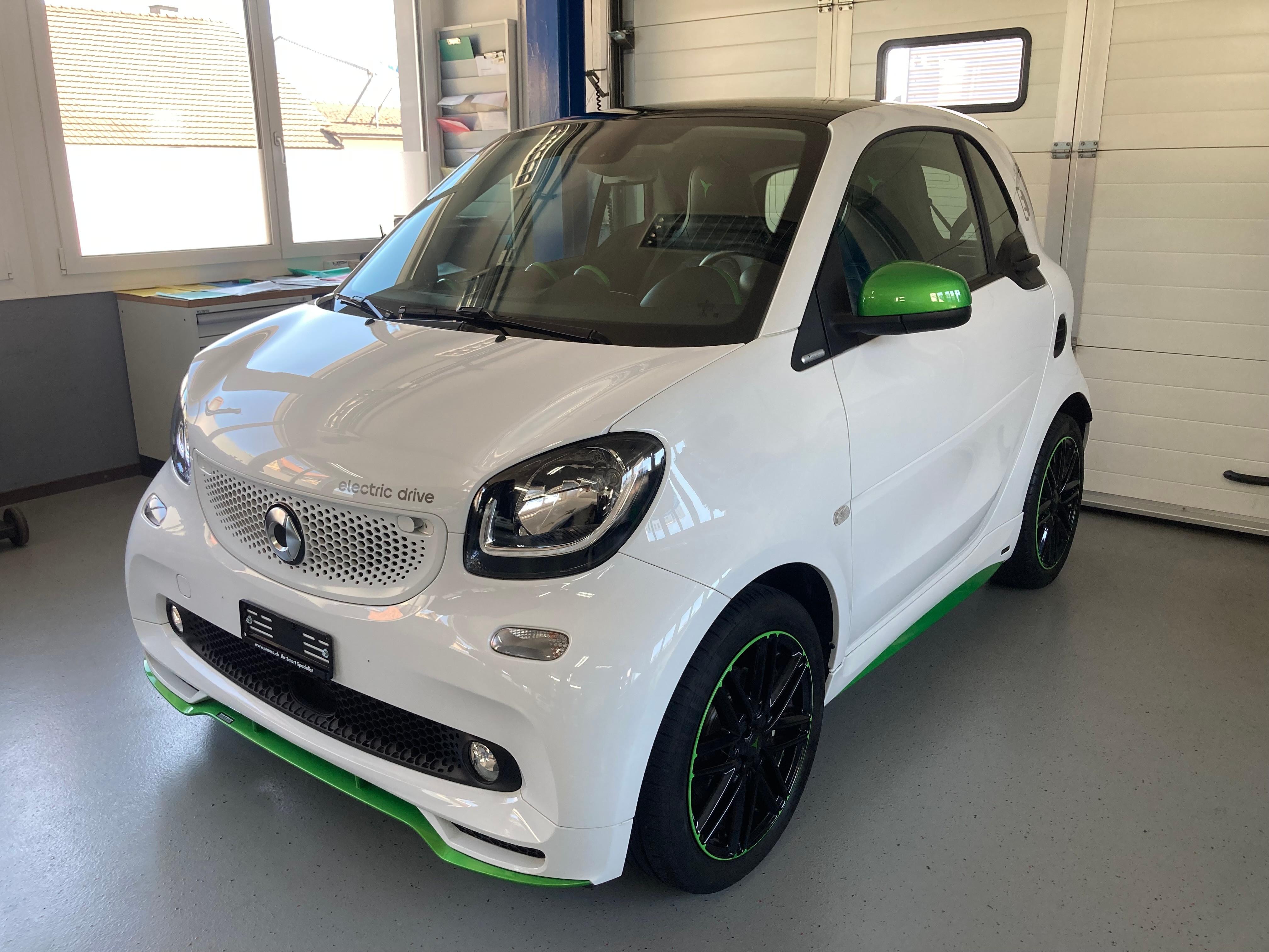 SMART fortwo EQ Ushuaia Brabus (incl. Batterie)