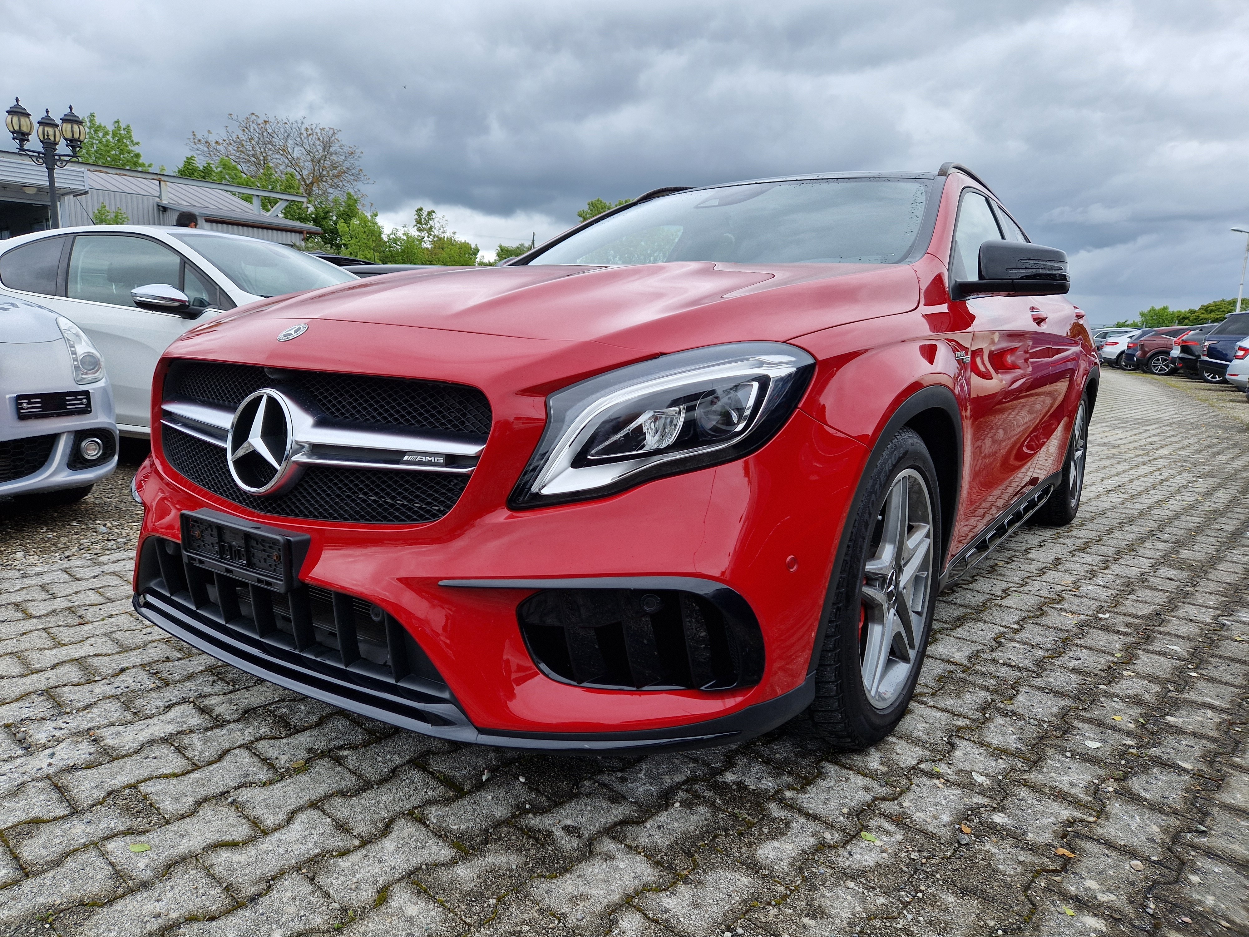 MERCEDES-BENZ GLA 45 AMG 4Matic 7G-DCT