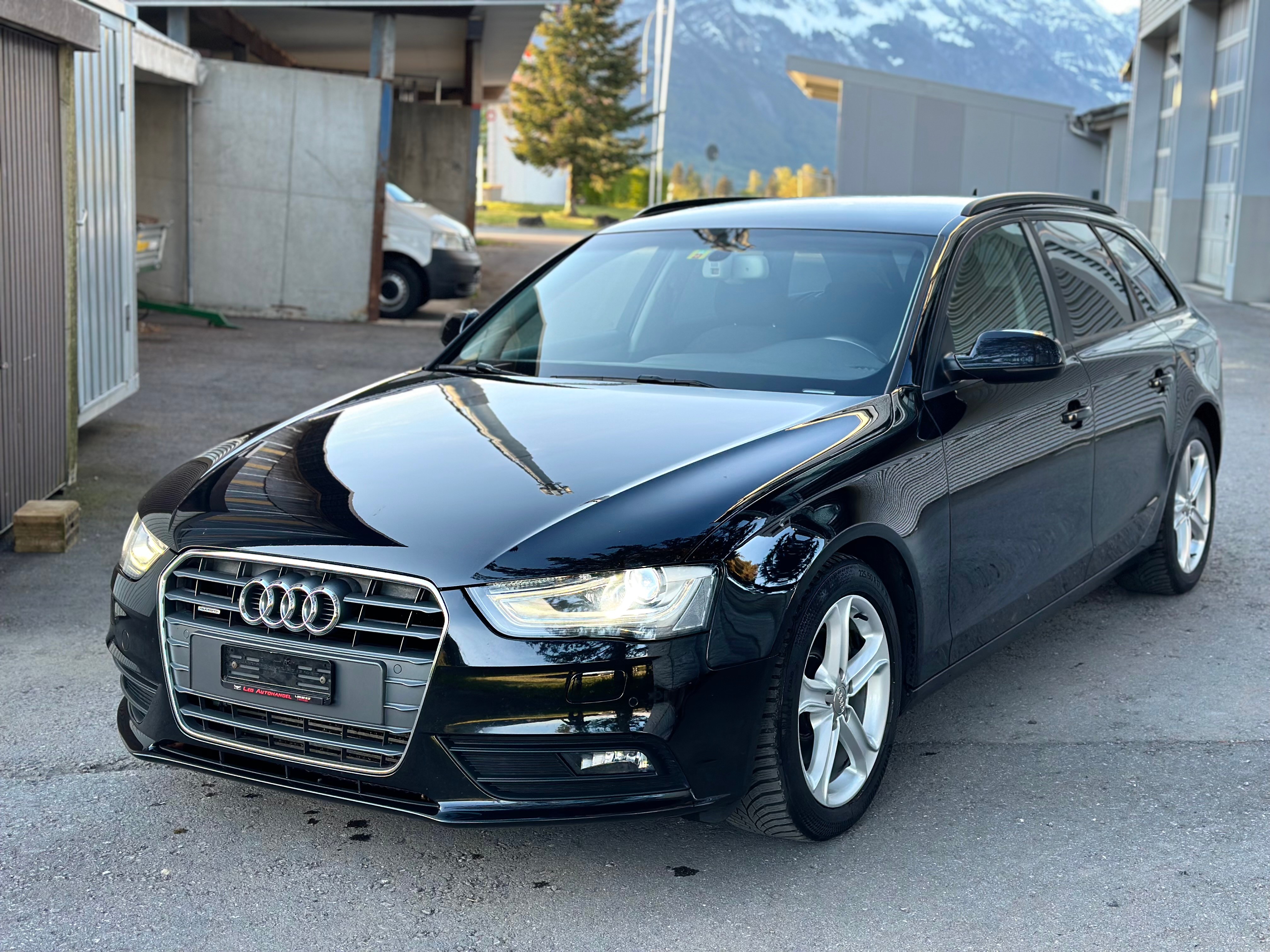 AUDI A4 Avant 2.0 TDI quattro S-tronic