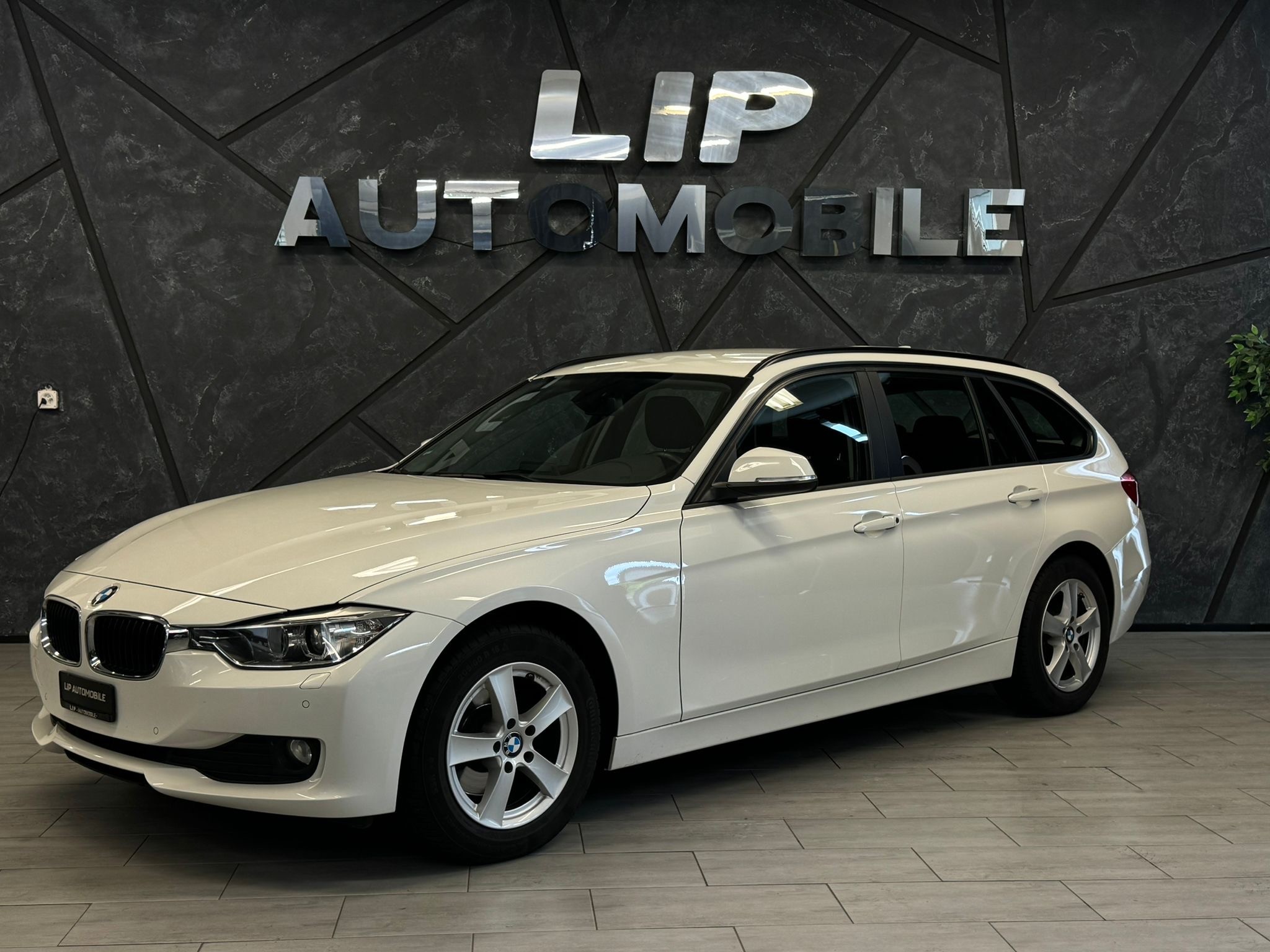 BMW 320d xDrive Touring Steptronic