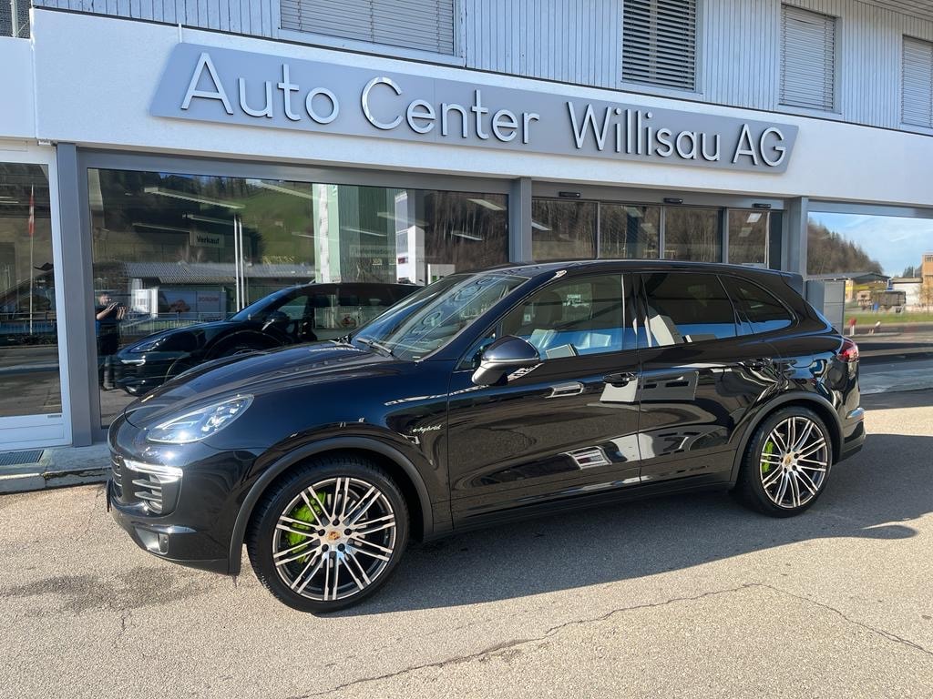 PORSCHE Cayenne S E-Hybrid