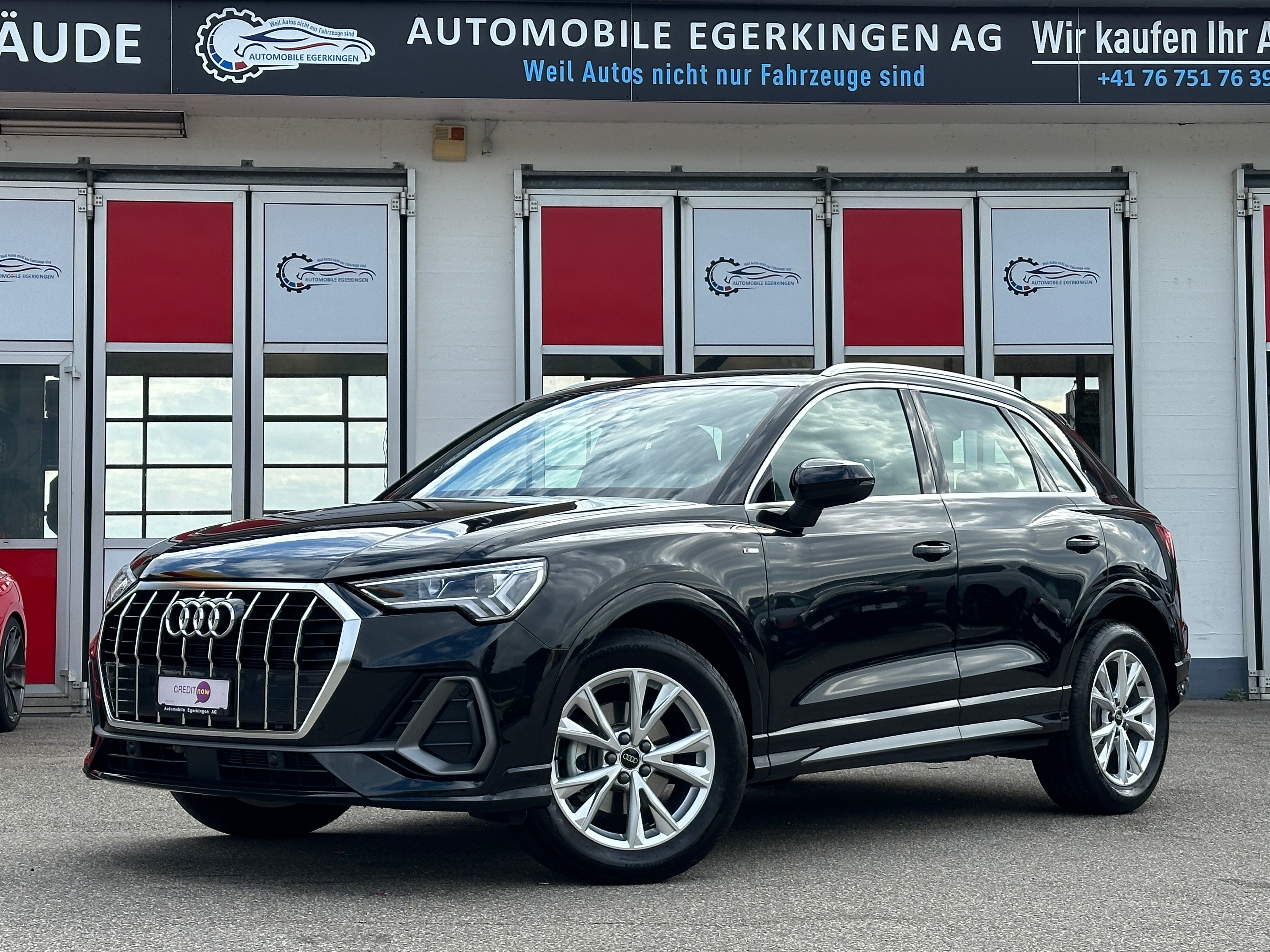 AUDI Q3 35 TFSI S line S-tronic