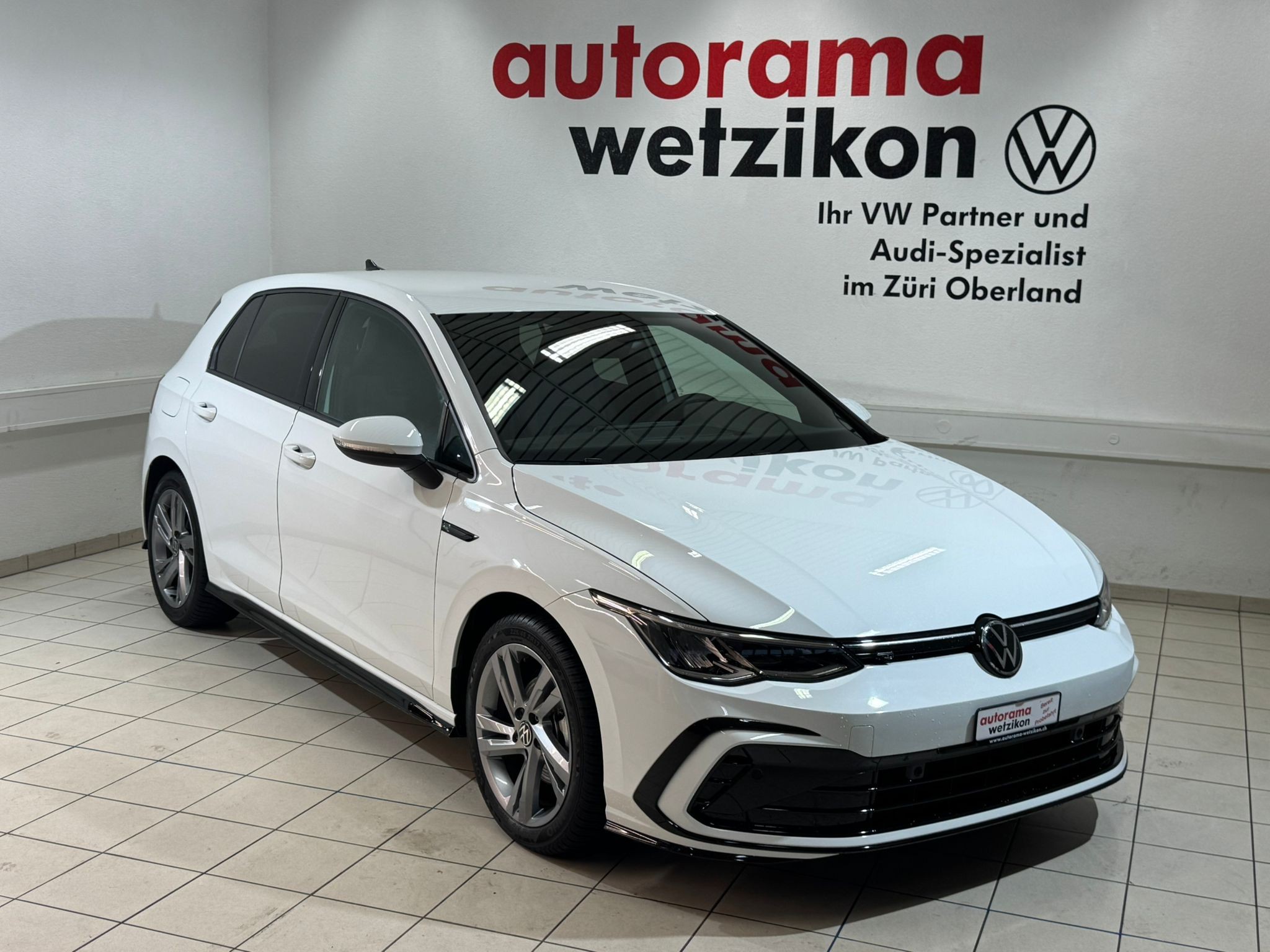 VW Golf 1.5 eTSI mHEV ACT R-Line DSG