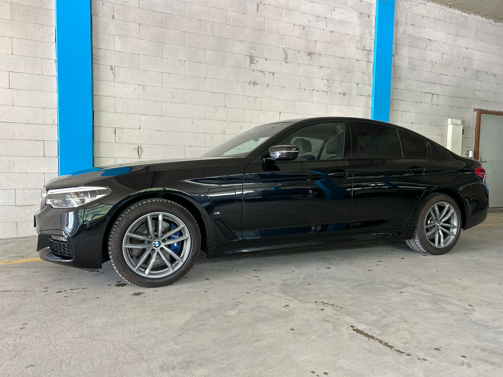 BMW 530e xDrive Pure M Sport Edition Steptronic