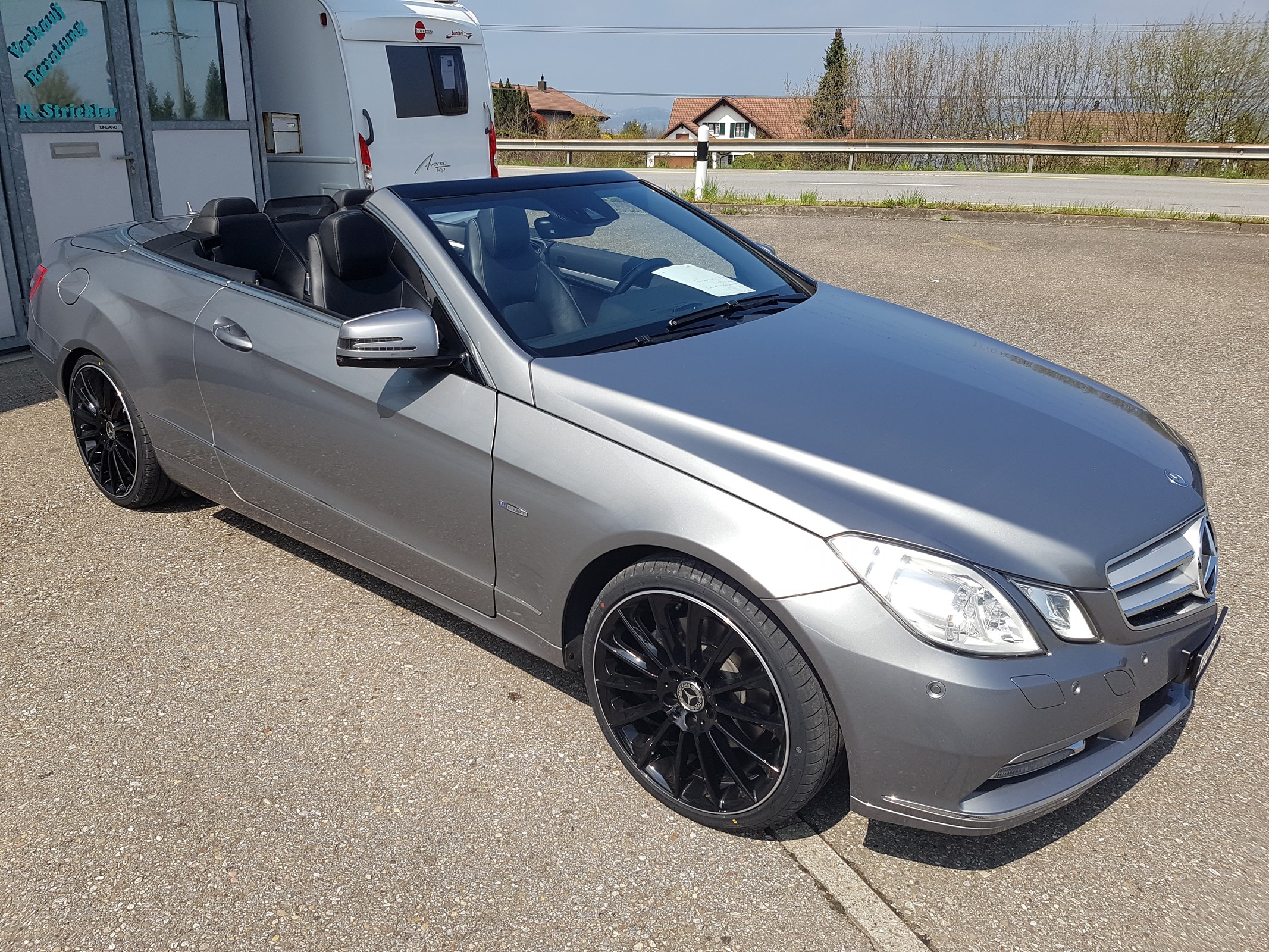 MERCEDES-BENZ E 350 CGI BlueEfficiency 7G-Tronic