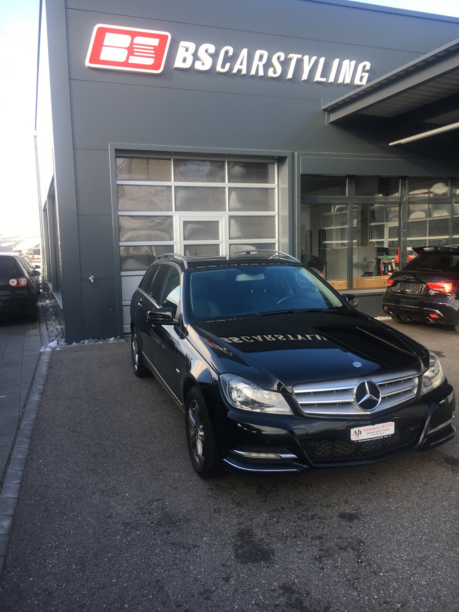 MERCEDES-BENZ C 250 Elégance 7G-Tronic