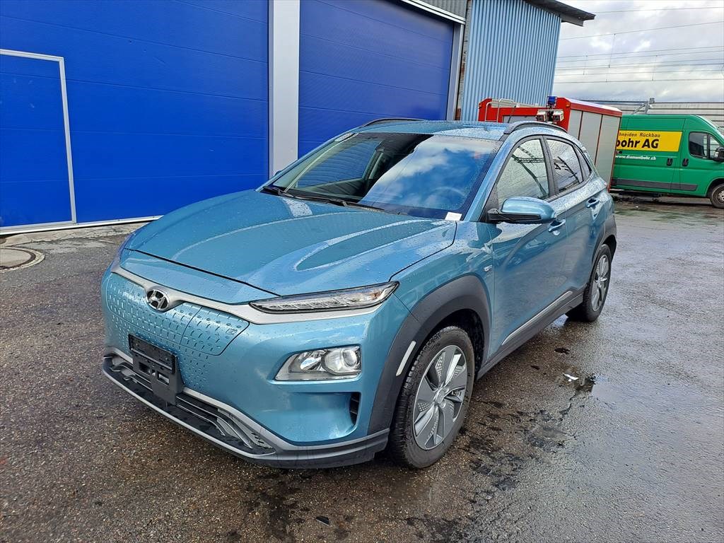 HYUNDAI Kona EV Amplia