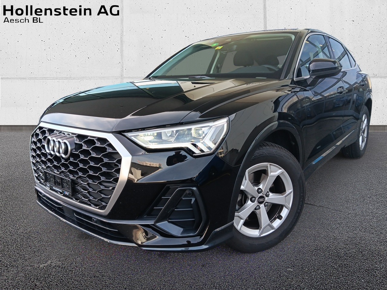 AUDI Q3 SB 35 TFSI Attr