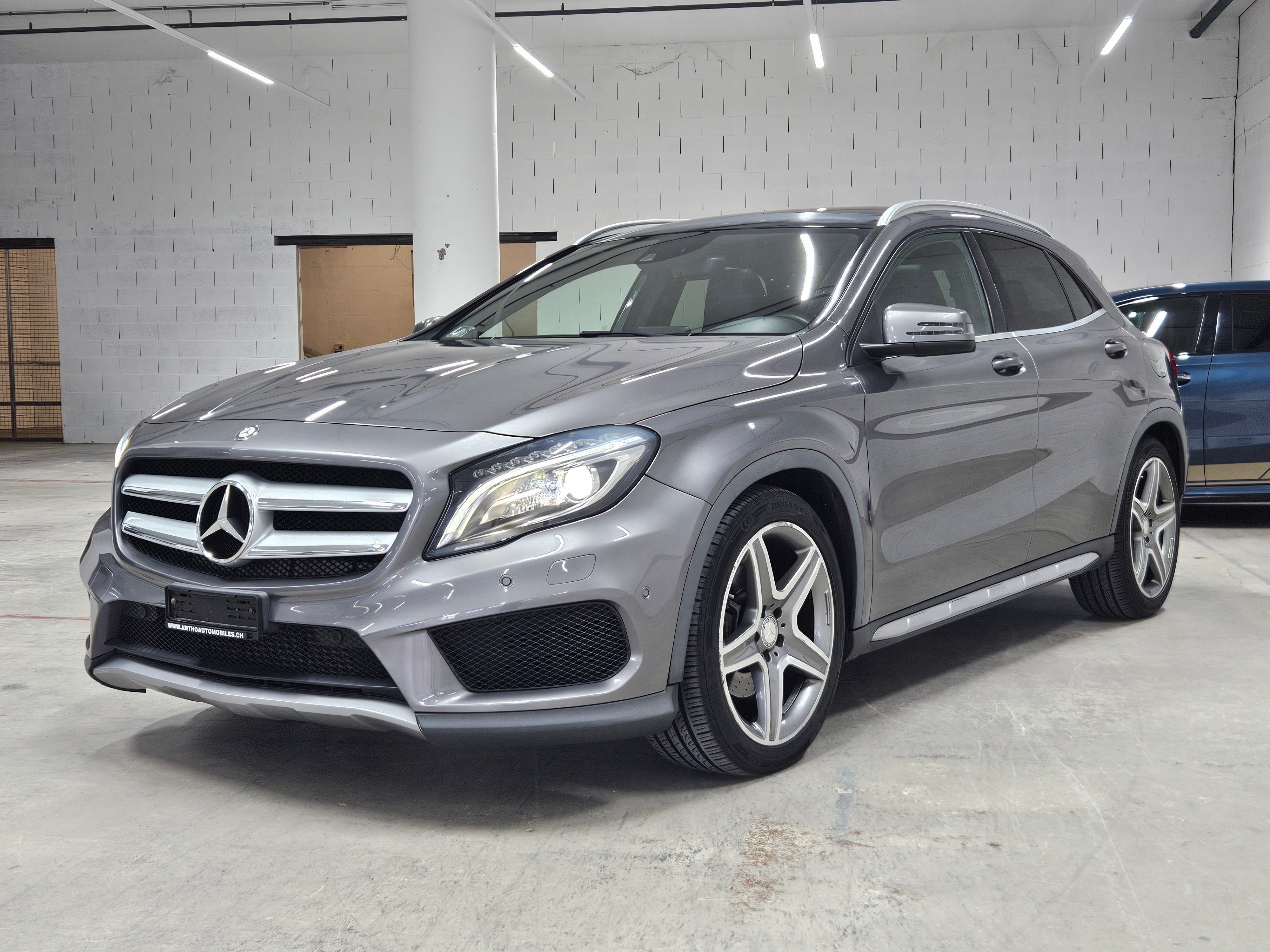 MERCEDES-BENZ GLA 250 AMG Line 4Matic 7G-DCT