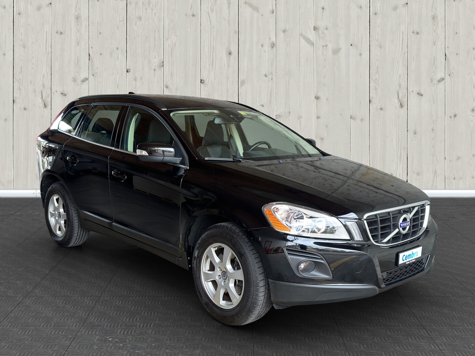 VOLVO XC60 2.4D