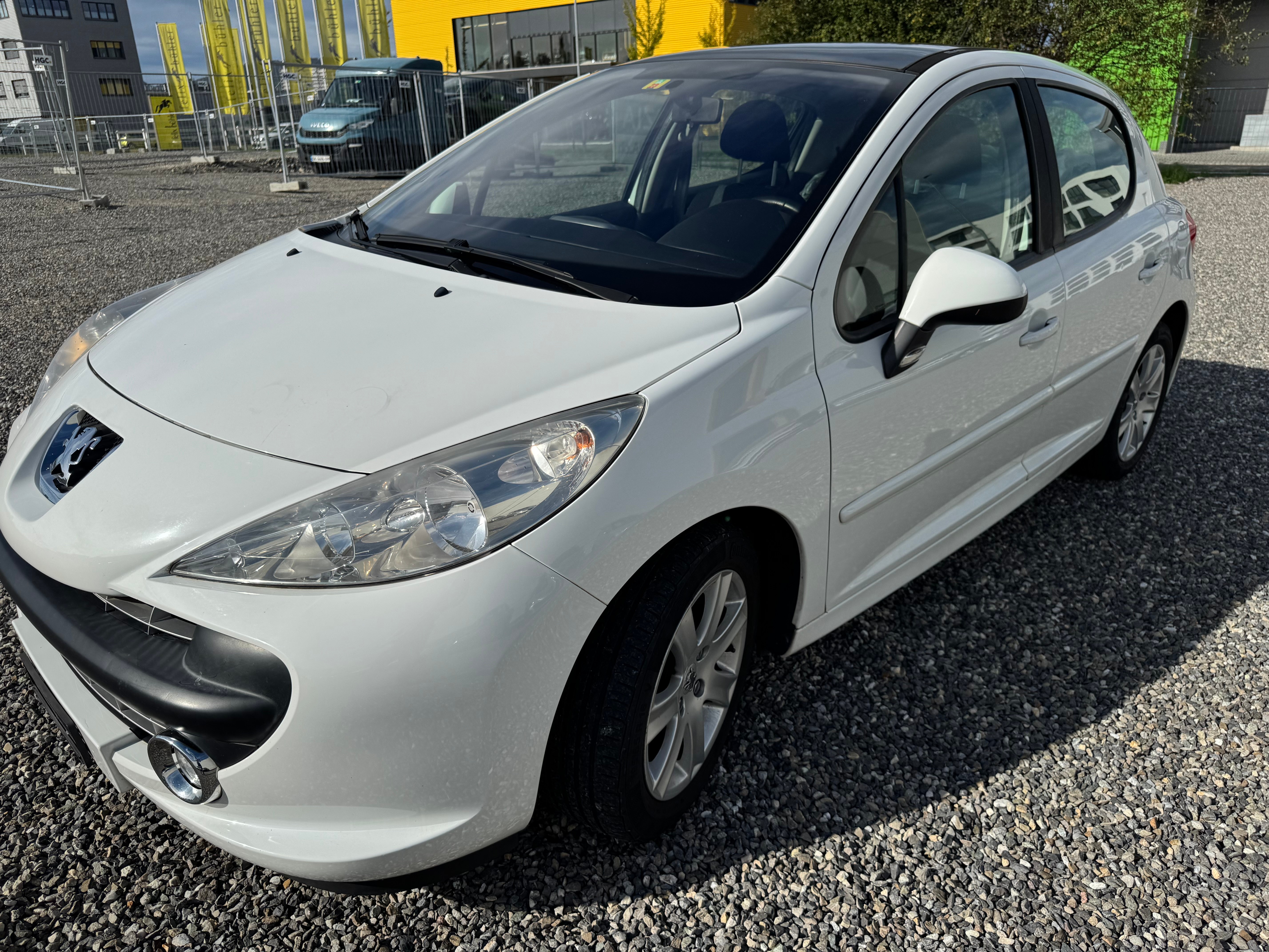 PEUGEOT 207 1.6 16V Sport Pack Automatic