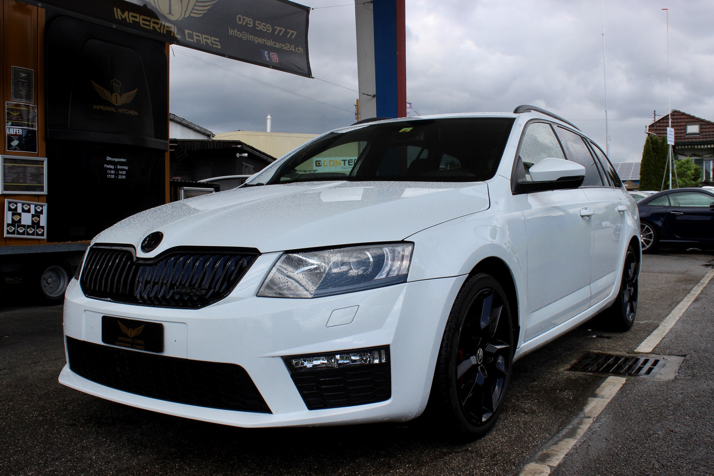 SKODA Octavia Combi 2.0 TDI RS DSG