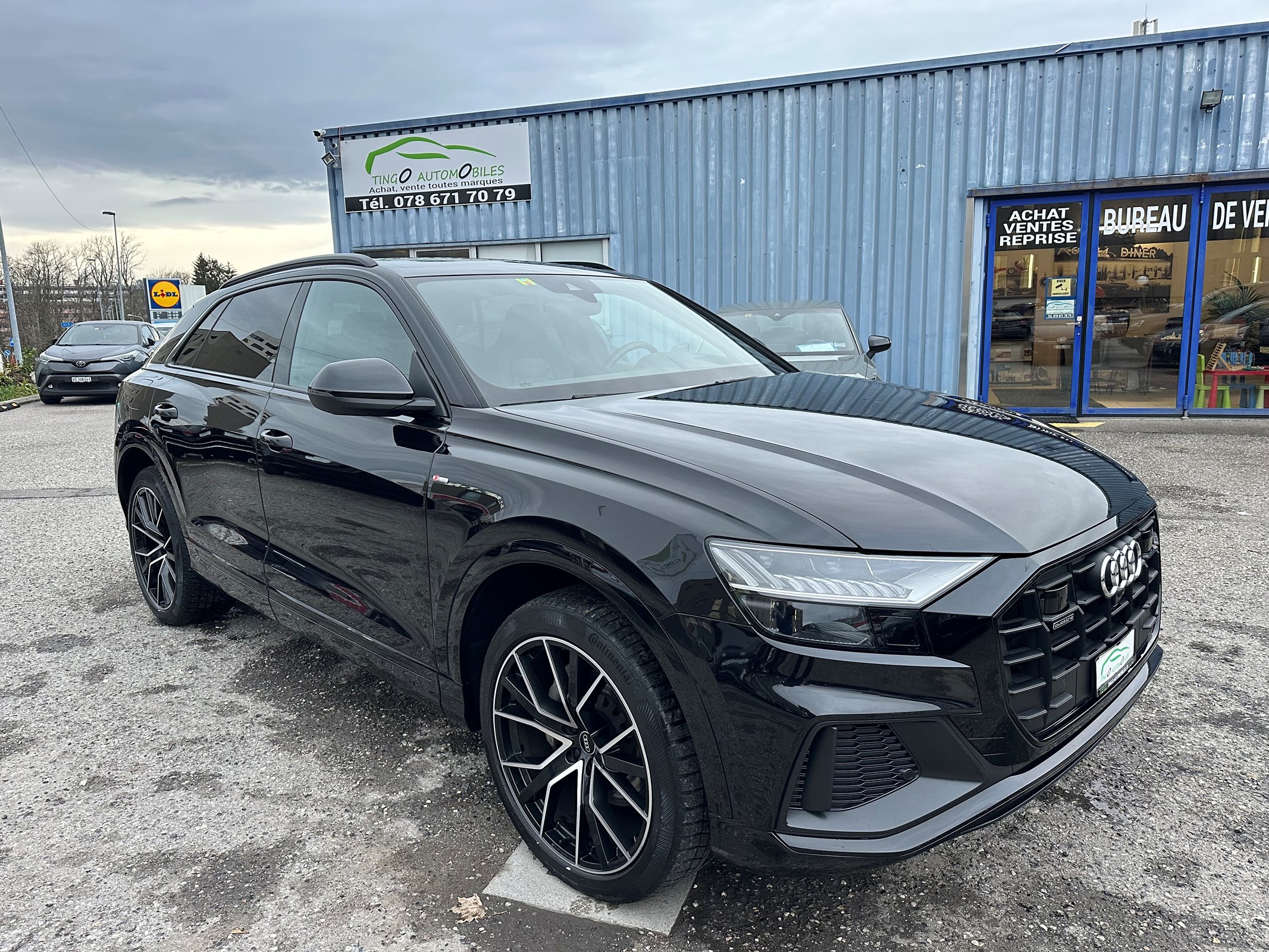 AUDI Q8 50 TDI Black Edition quattro tiptronic