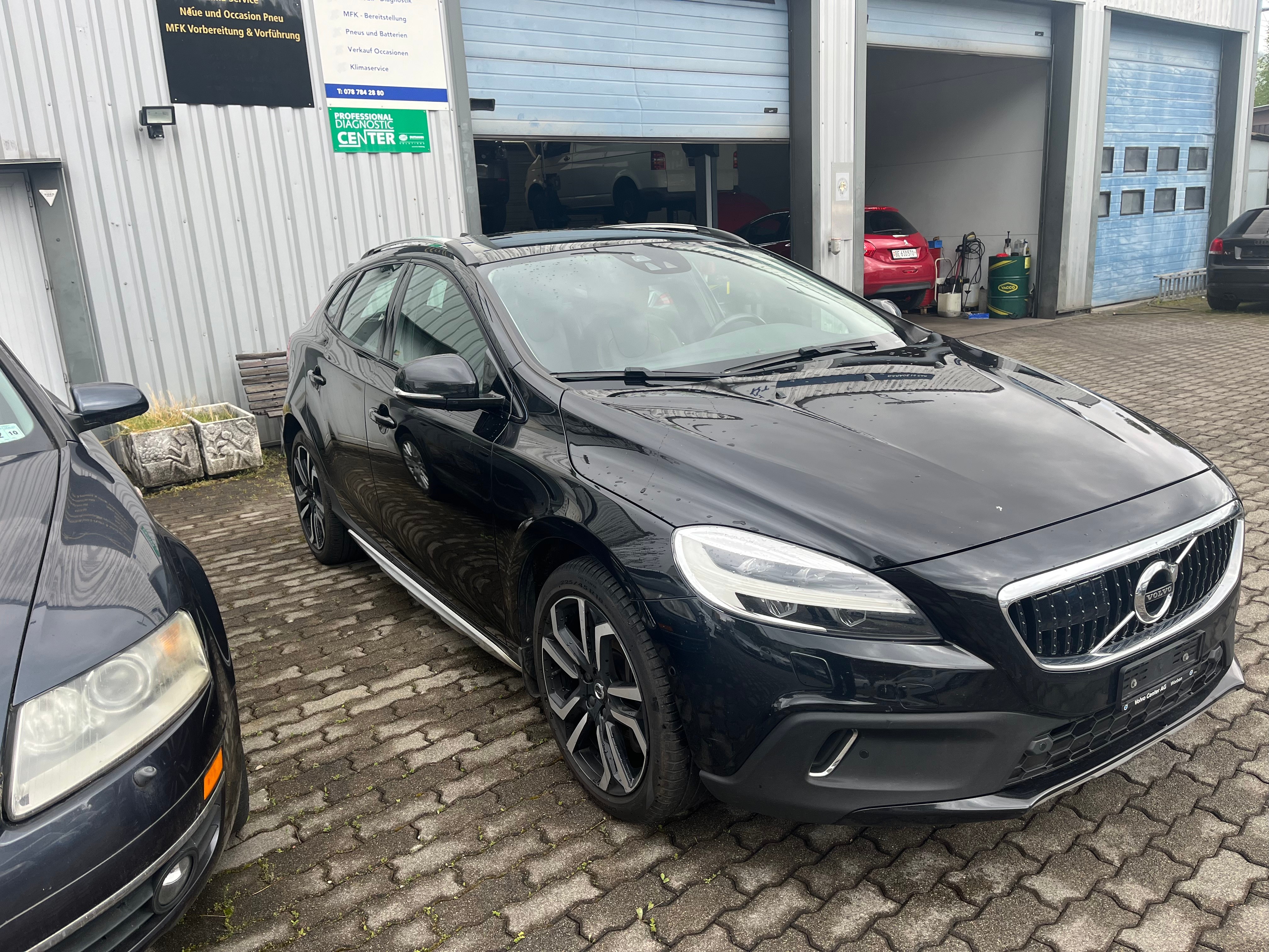 VOLVO V40 Cross Country Pro D2 Geartronic