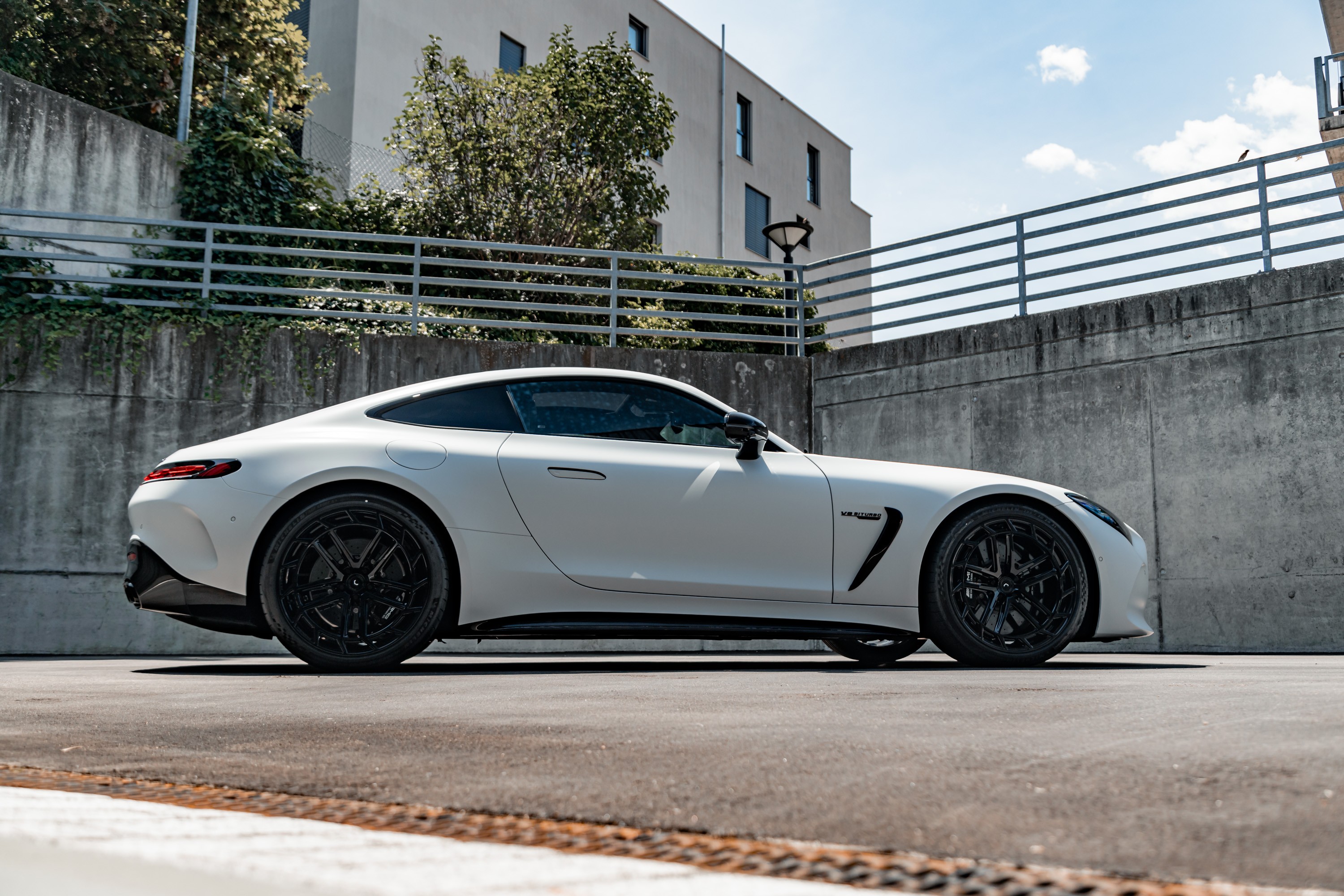 MERCEDES-BENZ AMG GT 63 4Matic+ Executive Edition