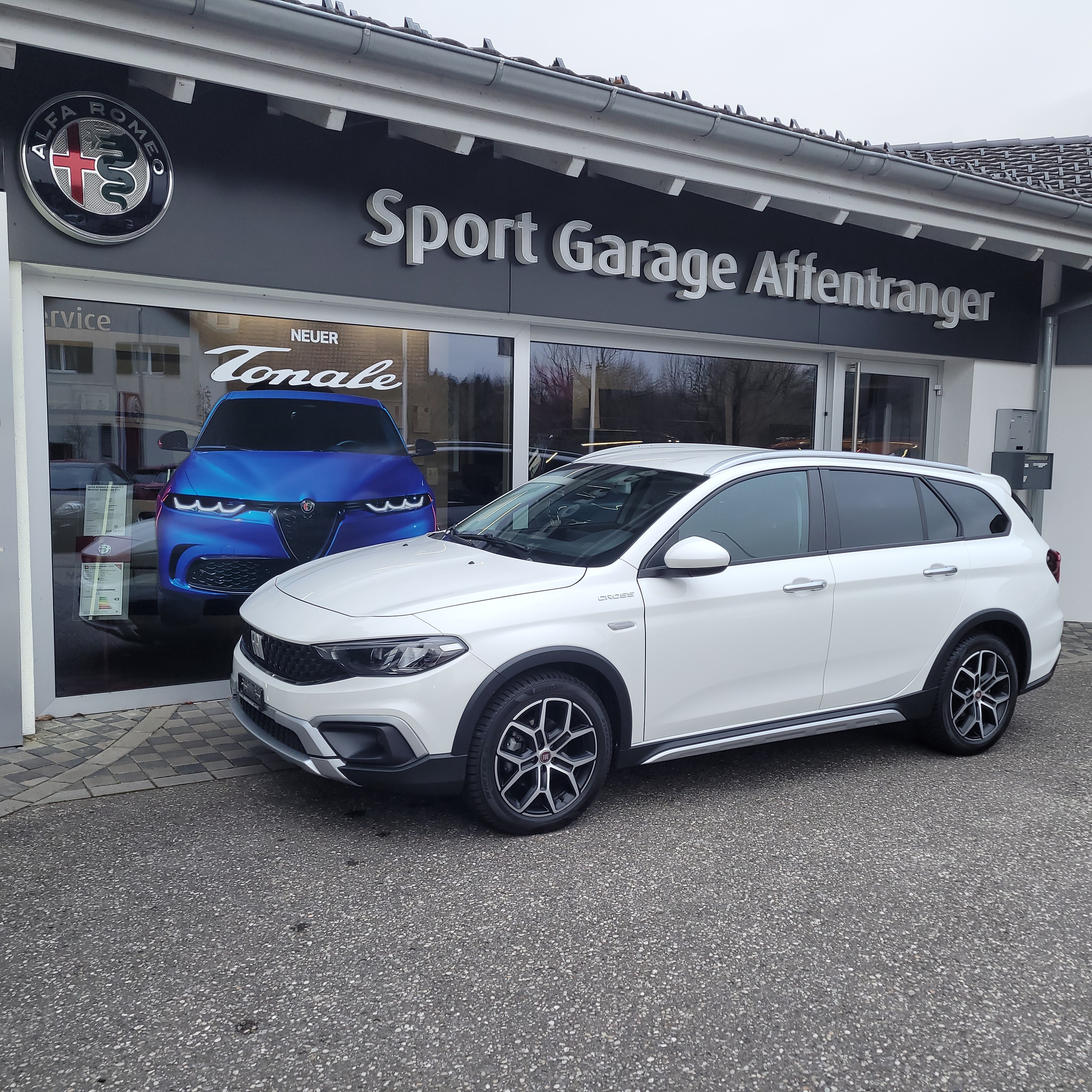 FIAT Tipo 1.5 Hybrid Station Wagon Cross