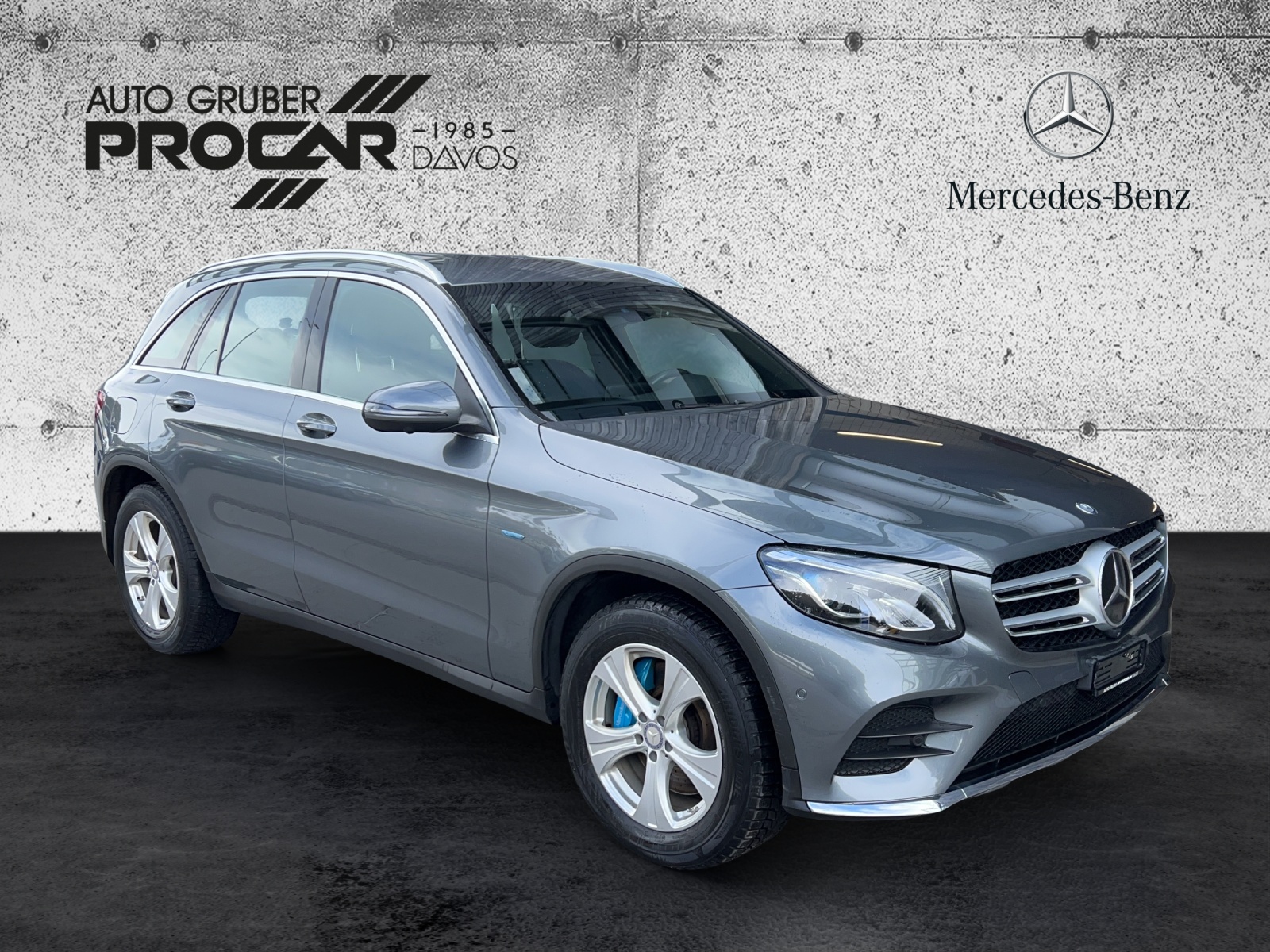 MERCEDES-BENZ GLC 350 e AMG Line 4Matic