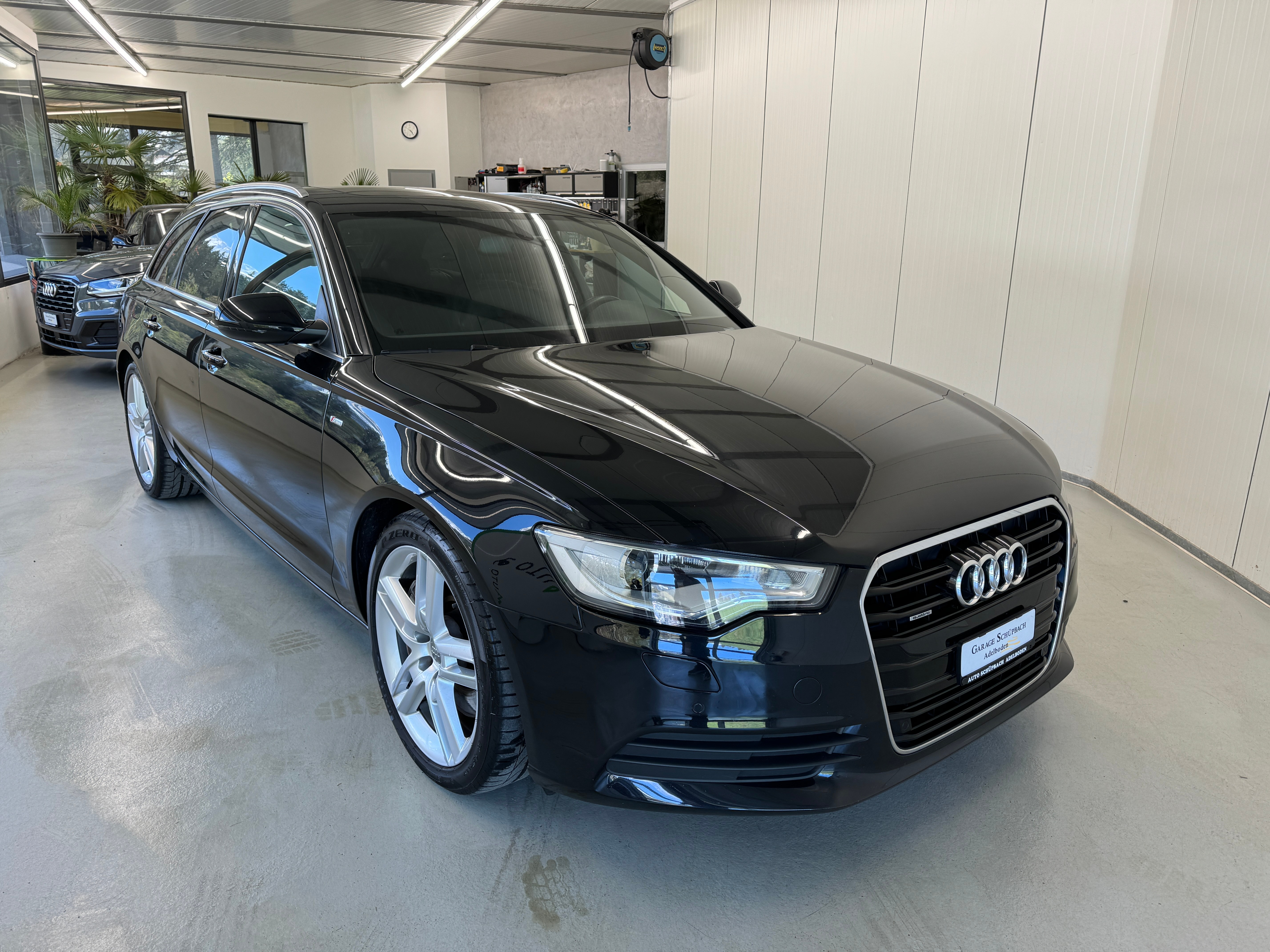 AUDI A6 Avant 3.0 BiTDI V6 quattro tiptronic