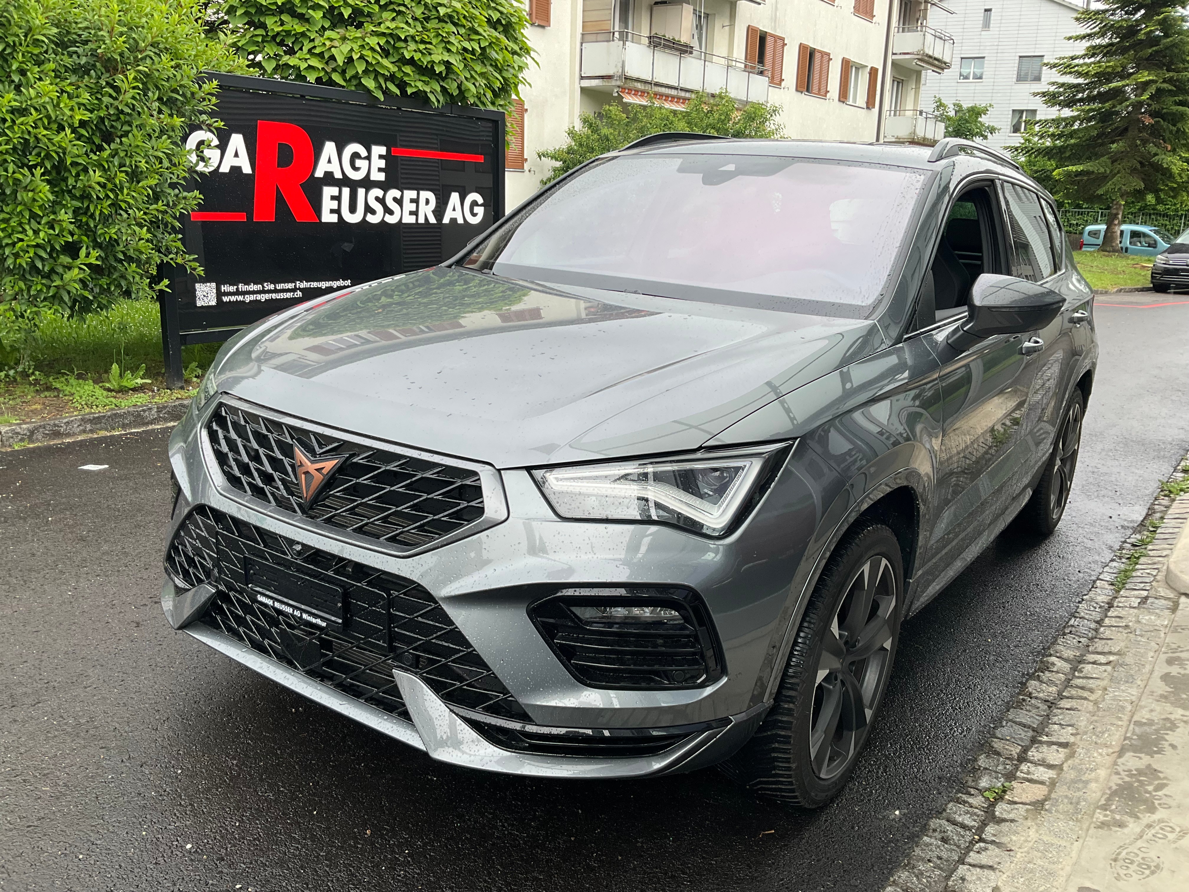 CUPRA ATECA 2.0TSI 4Drive DSG *** PANORAMADACH UND NUR 13'000 KM ***