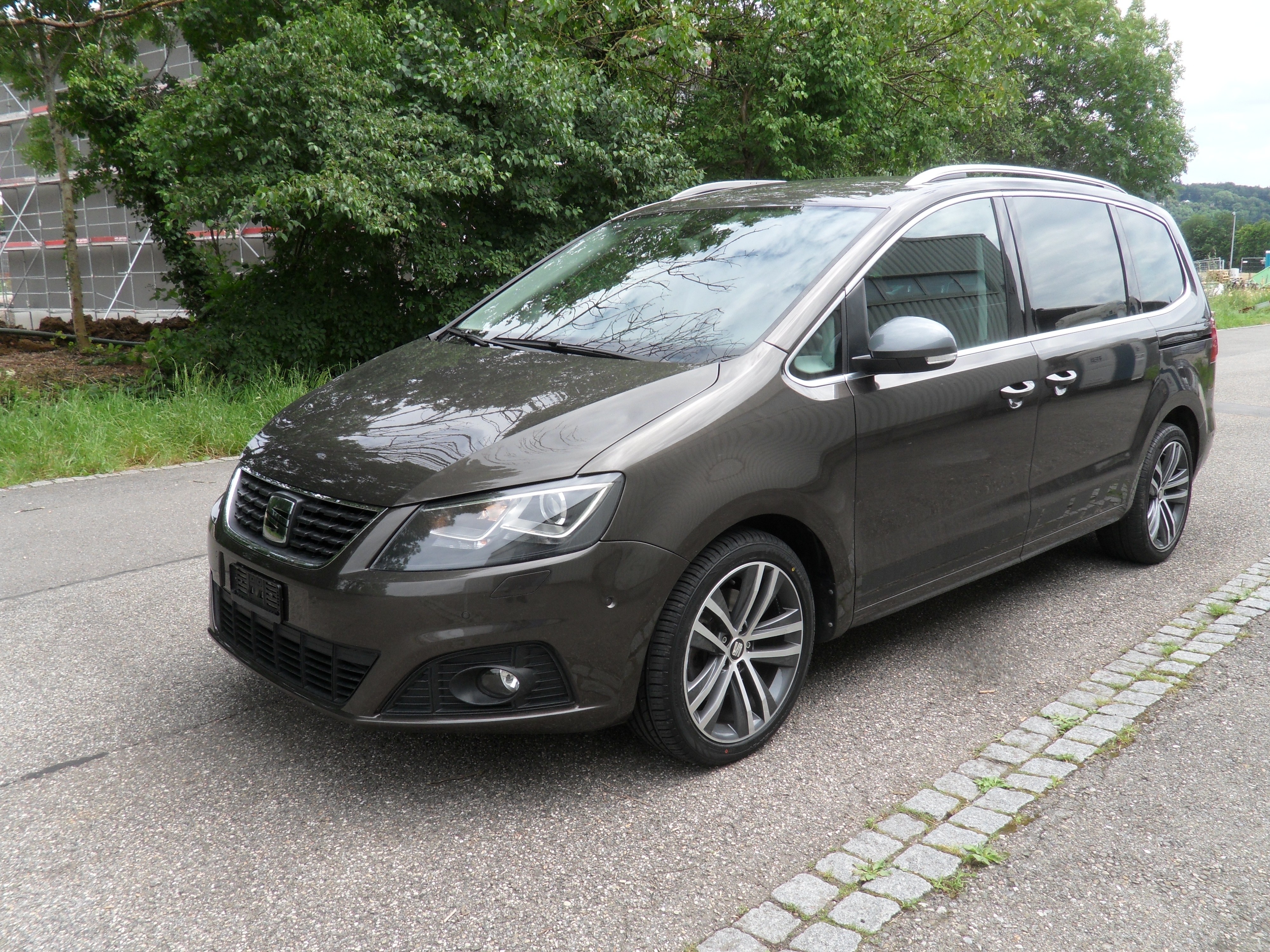 SEAT Alhambra 2.0 TDI Hola FR Line 4Drive