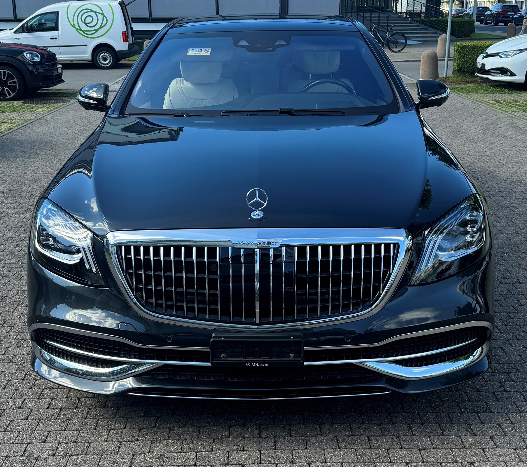 MERCEDES-BENZ S 560 Maybach 4Matic 9G-Tronic