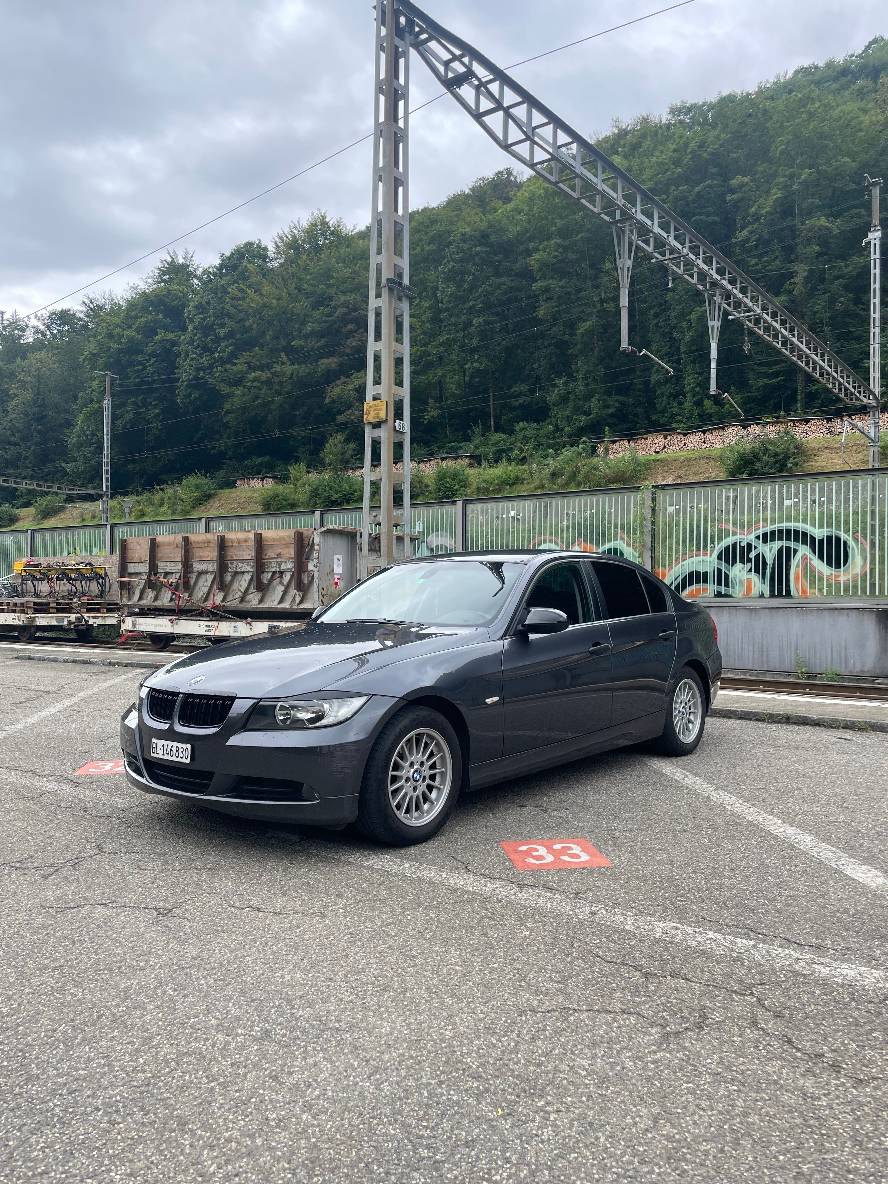 BMW 320i