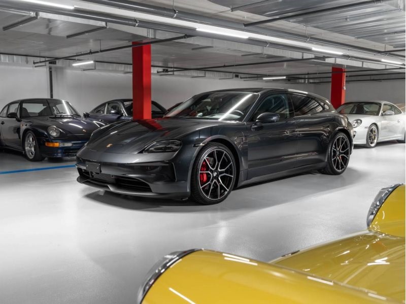 PORSCHE TAYCAN 4S Sport Turismo