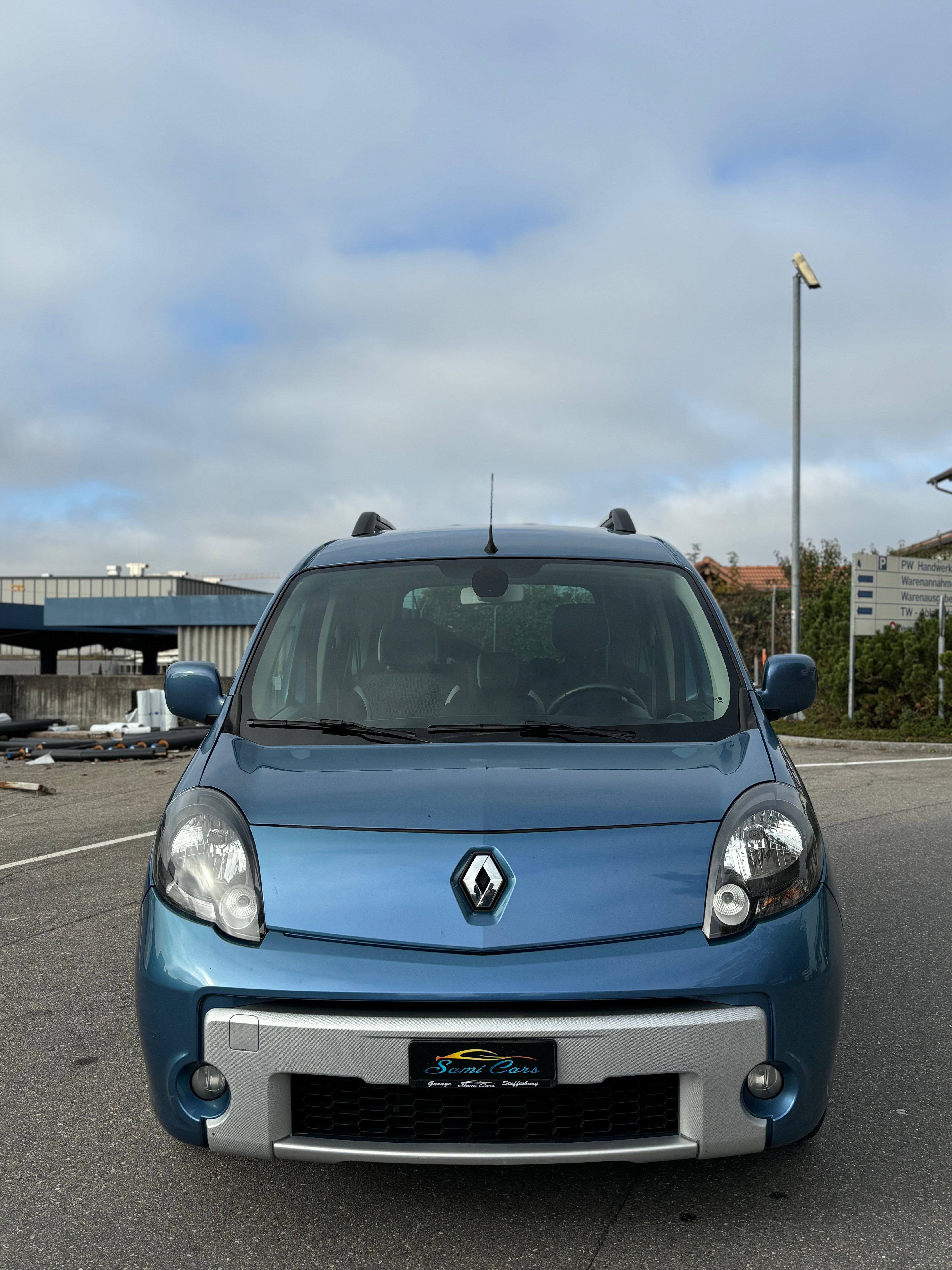 RENAULT Kangoo 1.6 16V Expression Automatic