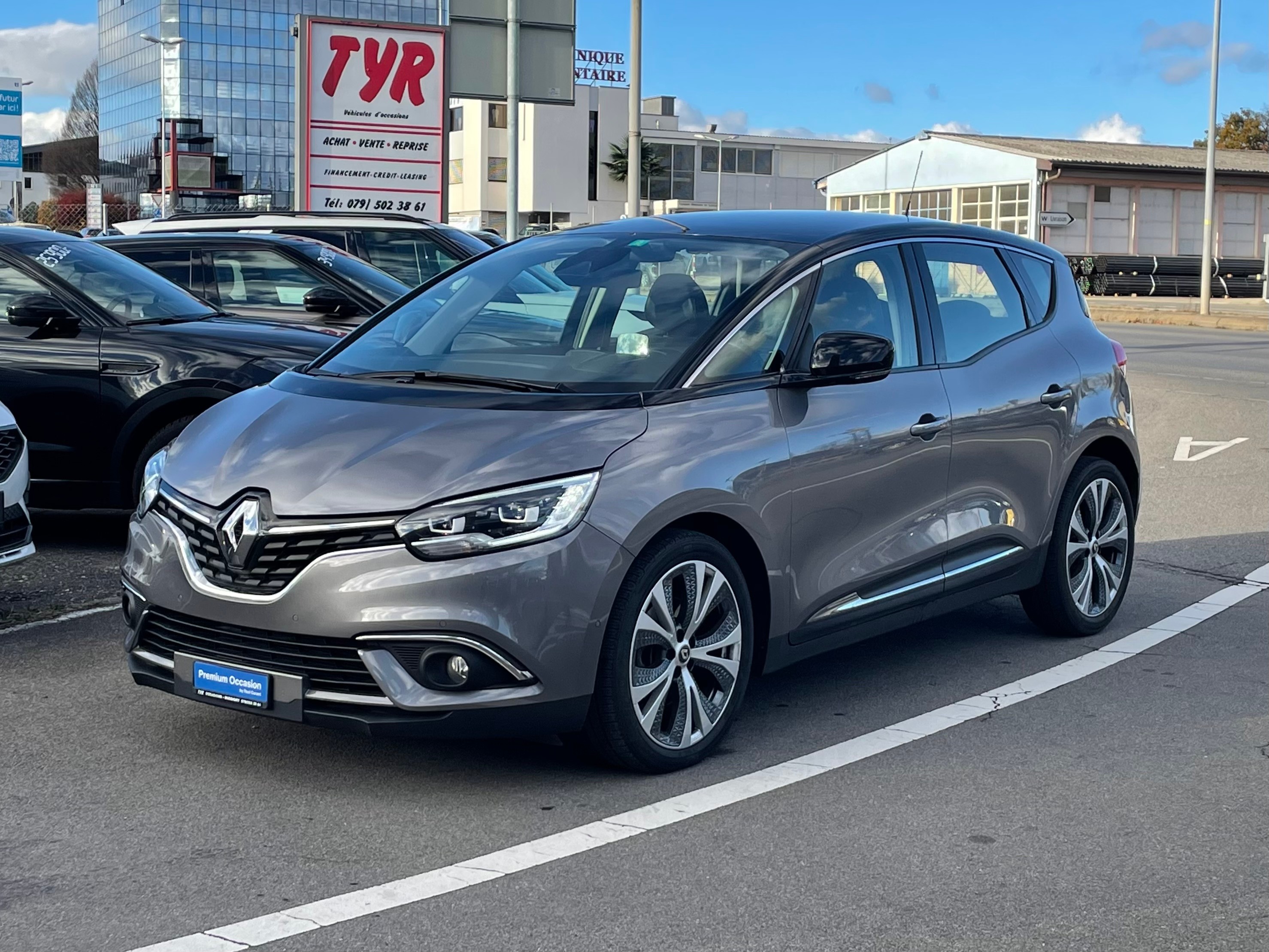 RENAULT Scénic 1.6 dCi Intens EDC