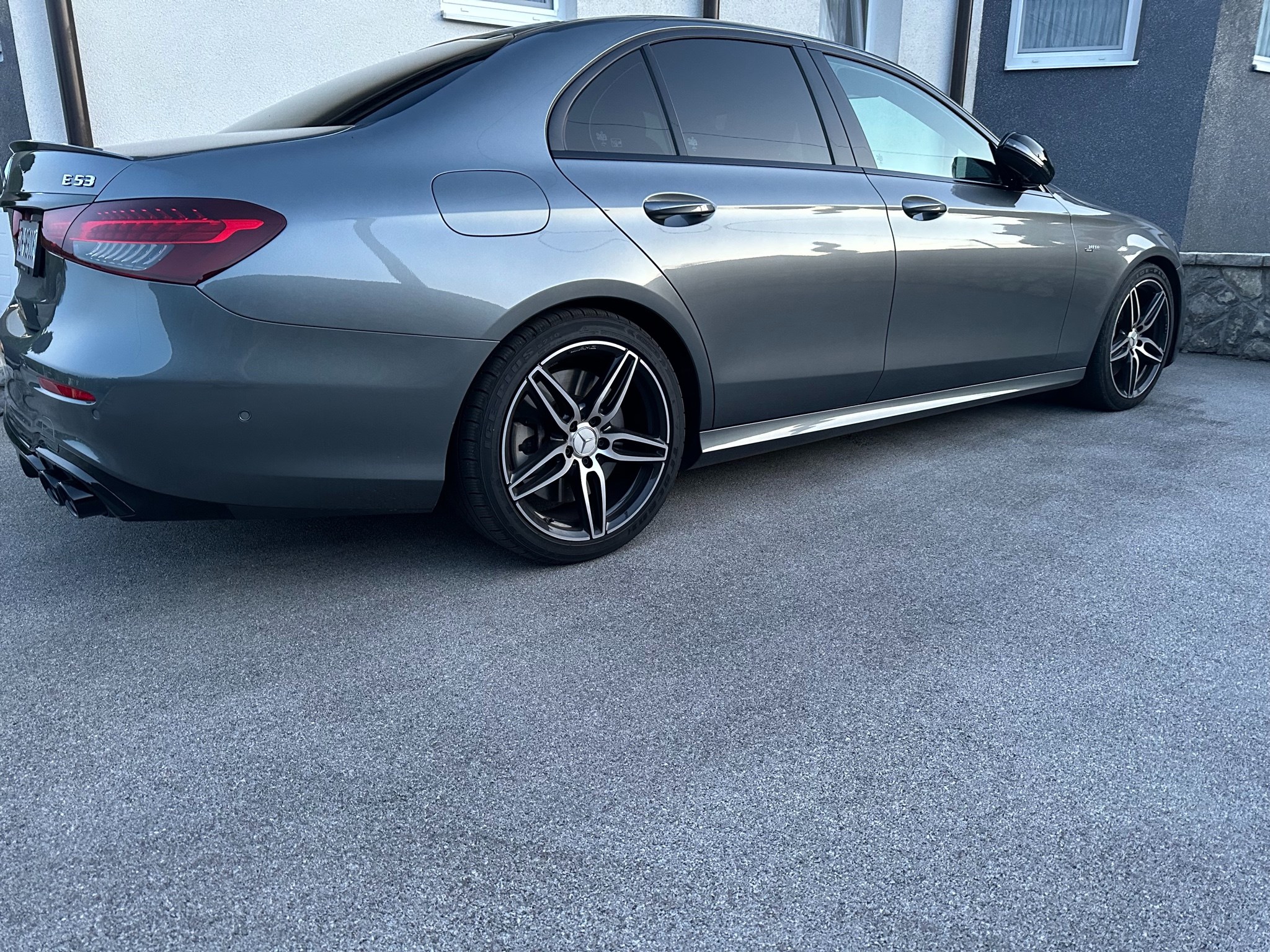 MERCEDES-BENZ E 53 AMG 4Matic+ Speedshift MCT