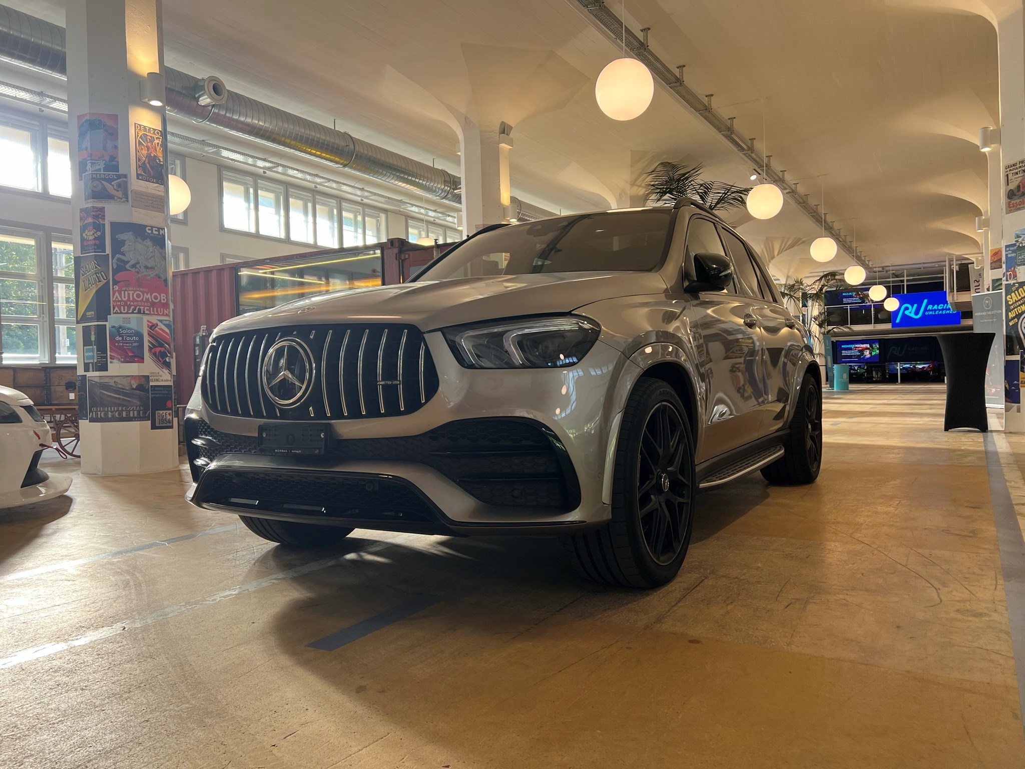 MERCEDES-BENZ GLE 53 AMG 4Matic+ 9G-Speedshift