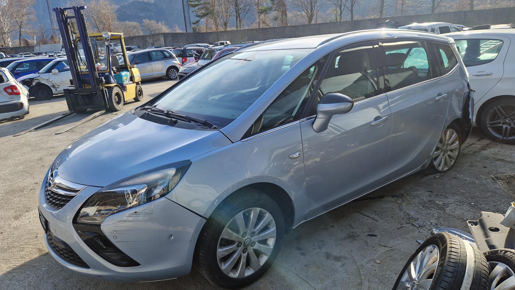 OPEL Zafira Tourer 1.6i 16V Turbo Cosmo Automatic