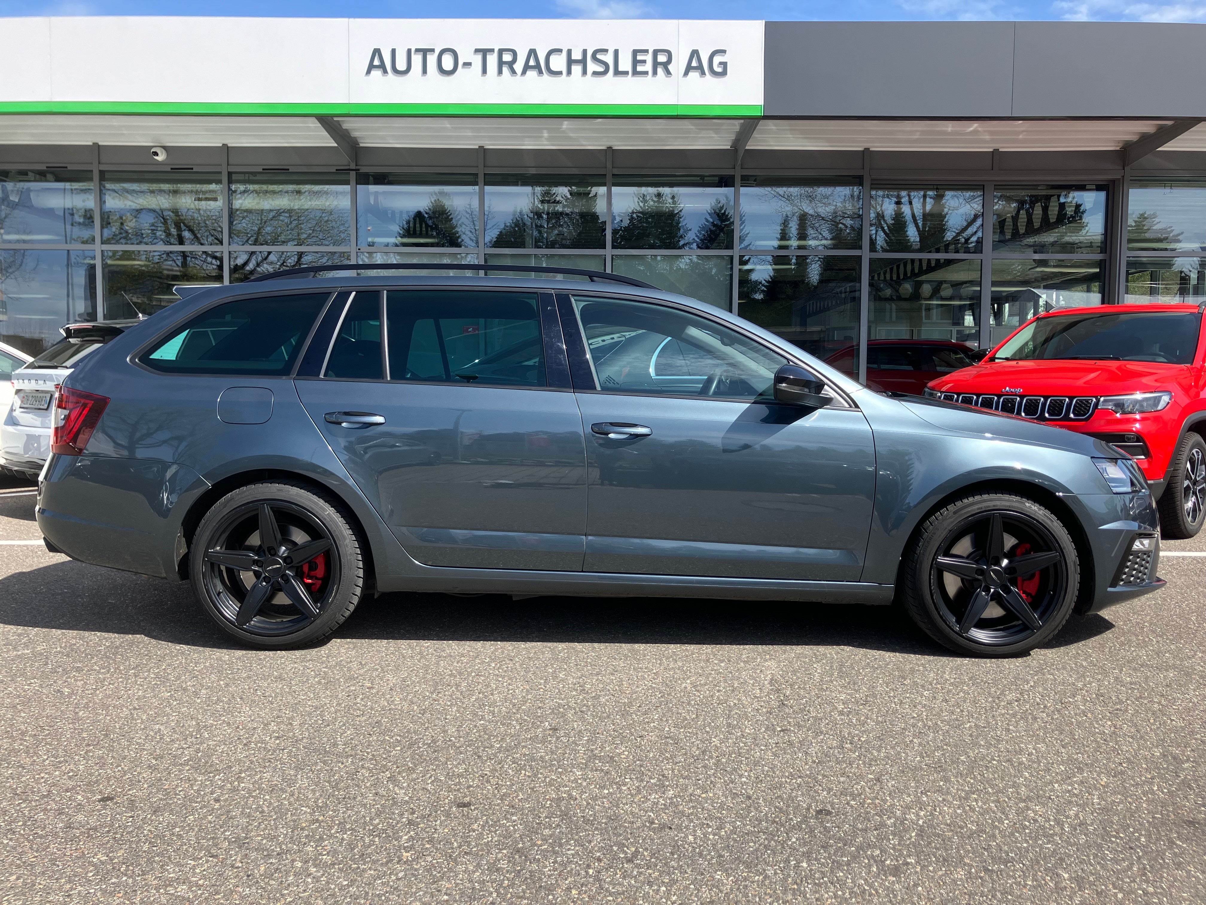 SKODA Octavia Combi 2.0 TSI RS Final Edition DSG