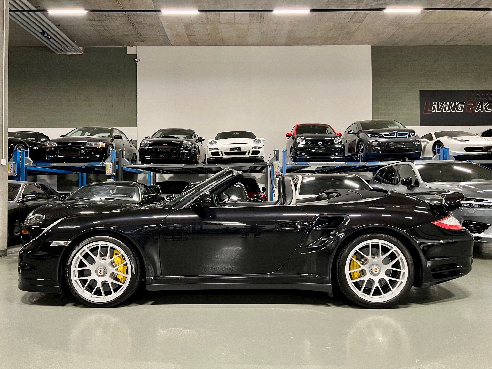 PORSCHE 911 Cabrio Turbo S PDK