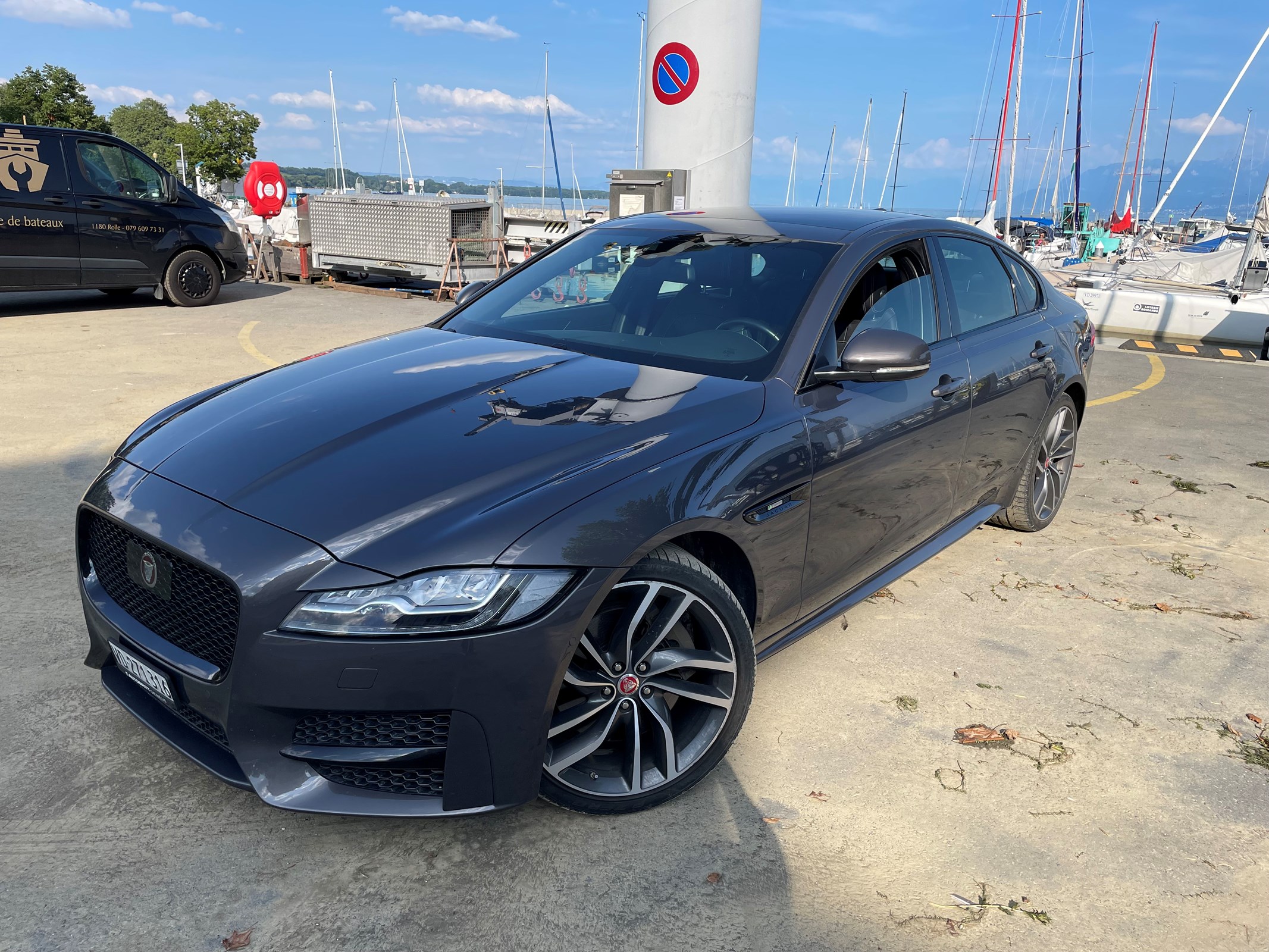 JAGUAR XF 35t R-Sport AWD