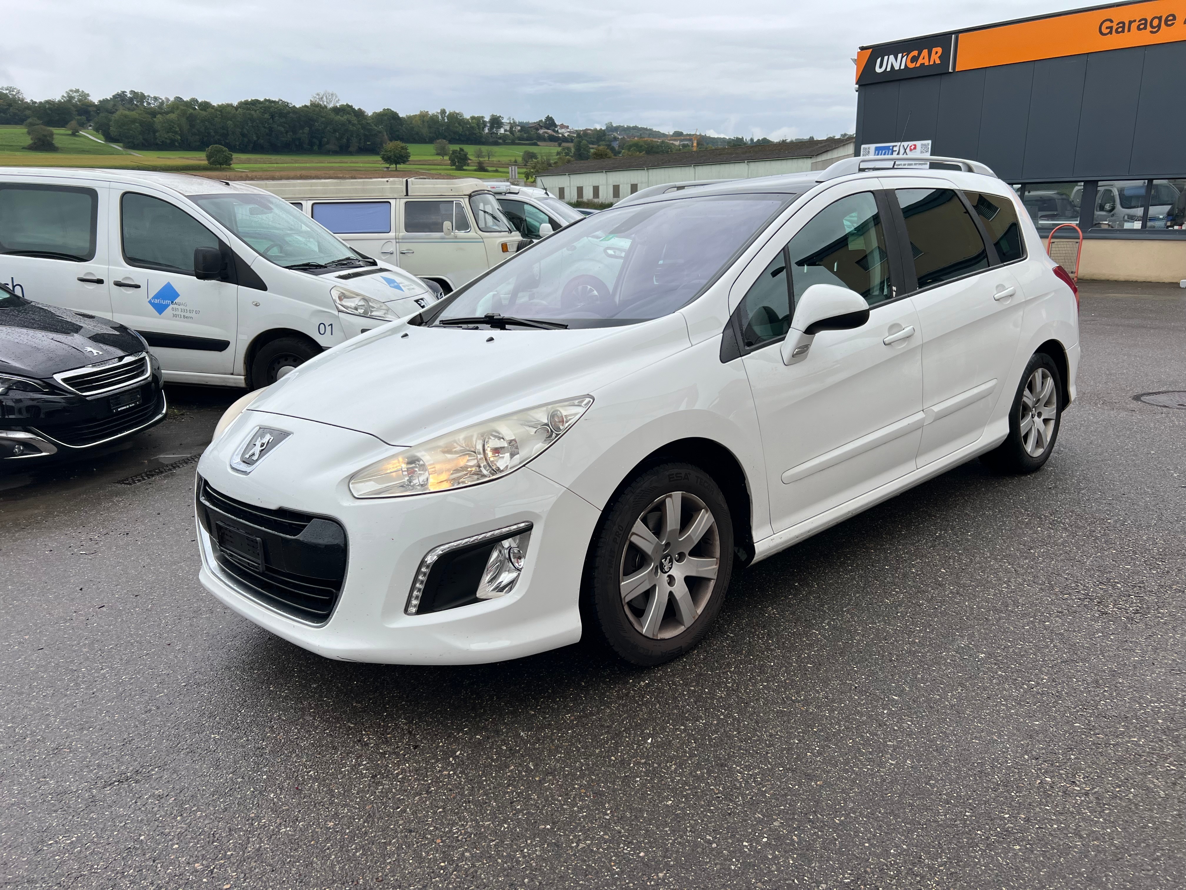 PEUGEOT 308 SW 1.6 16V Turbo Sport Pack