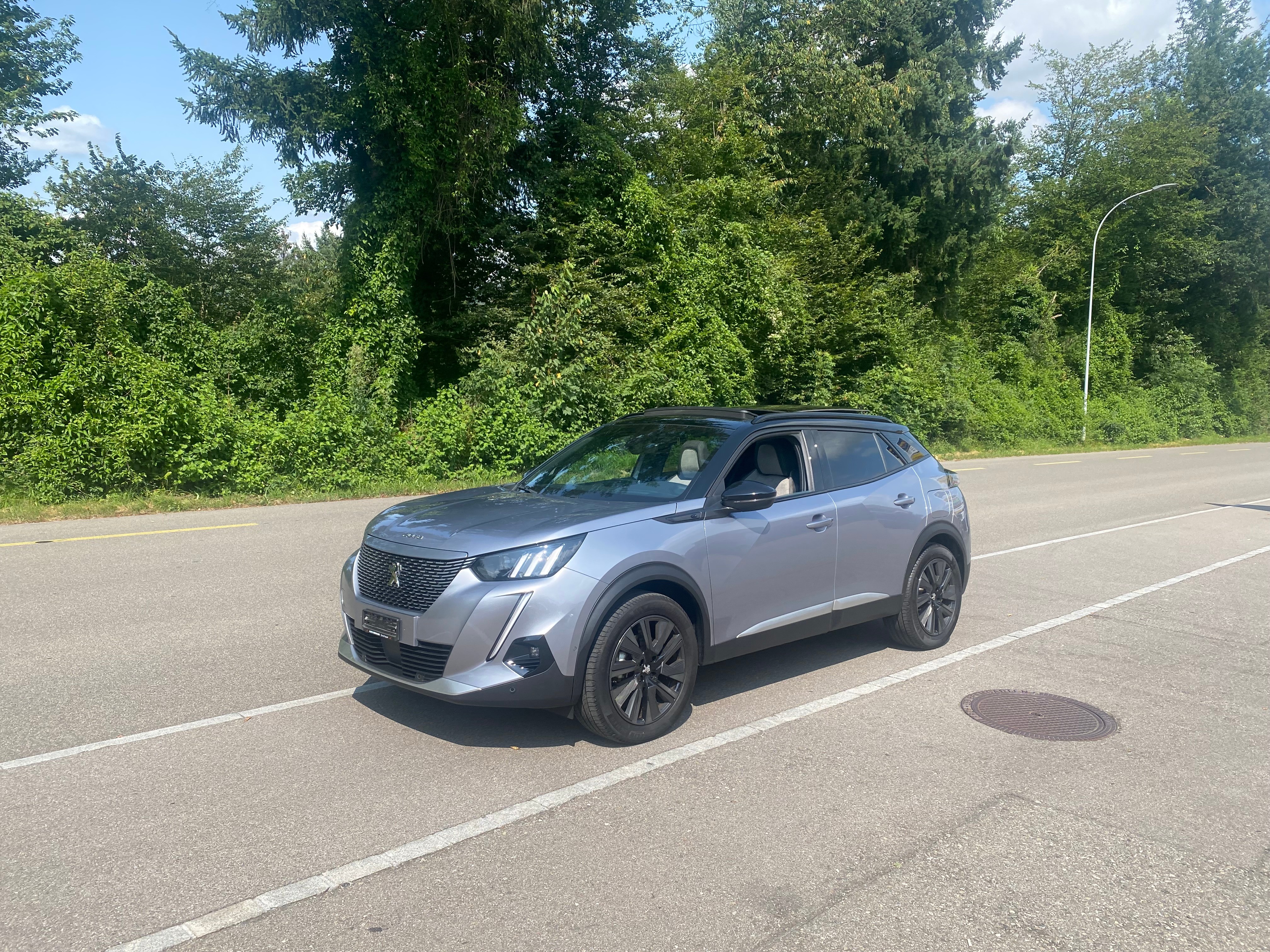 PEUGEOT 2008 e GT