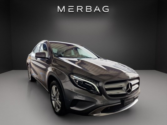 MERCEDES-BENZ GLA 250 Urban 4Matic