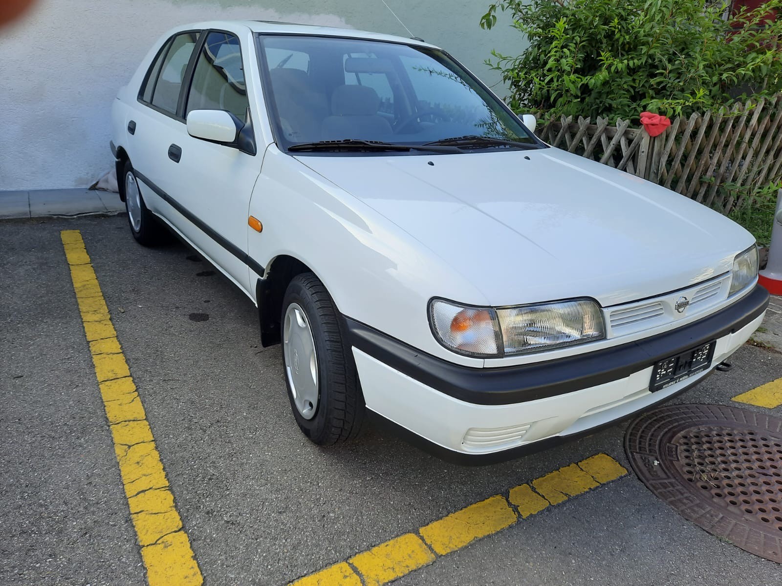 NISSAN Sunny 1.6 16V SLX