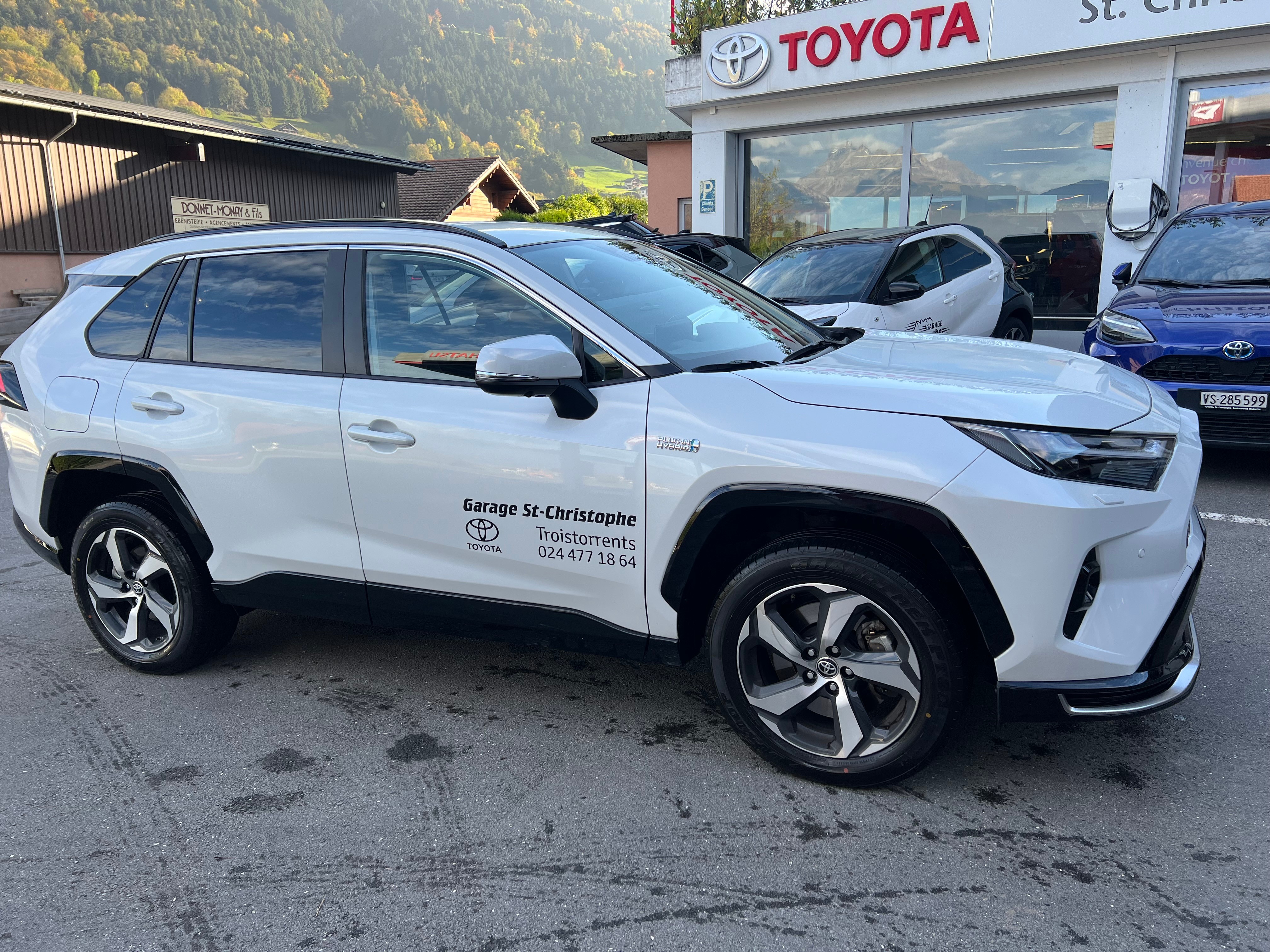 TOYOTA RAV-4 2.5 PHEV Premium e-CVT 4WD