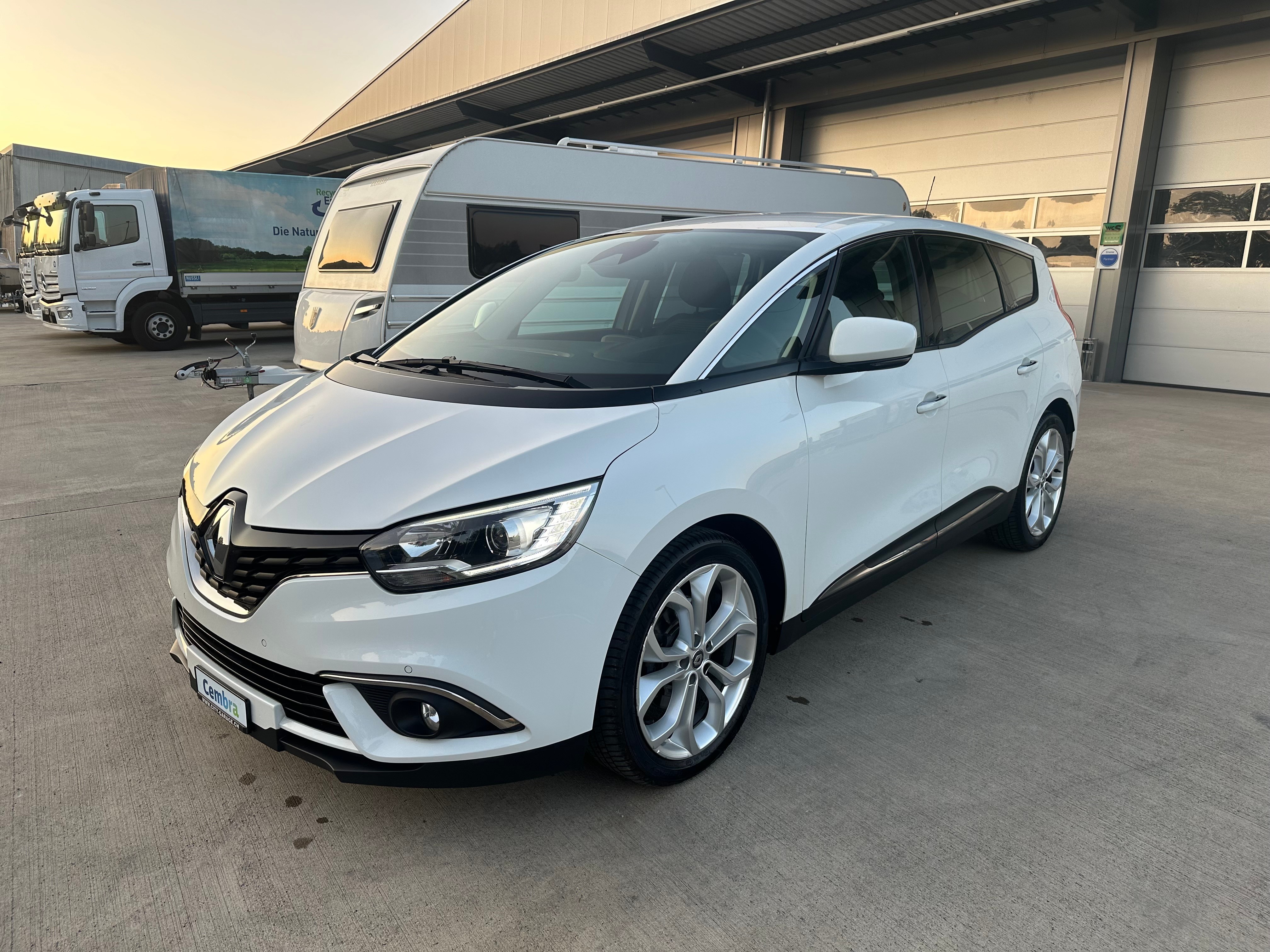 RENAULT Grand Scénic 1.8 dCi Zen EDC