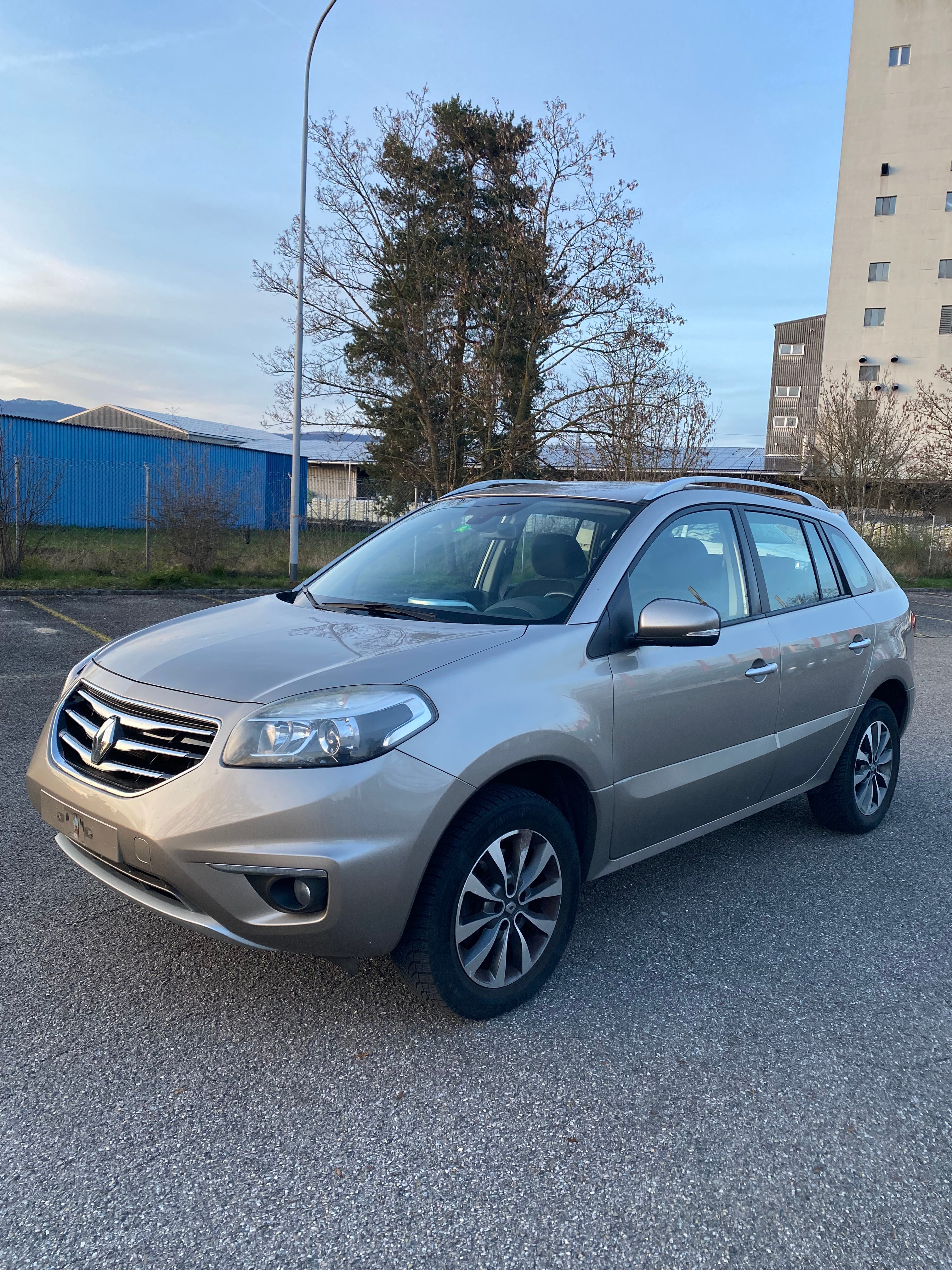 RENAULT Koleos 2.5 Expression 4x4