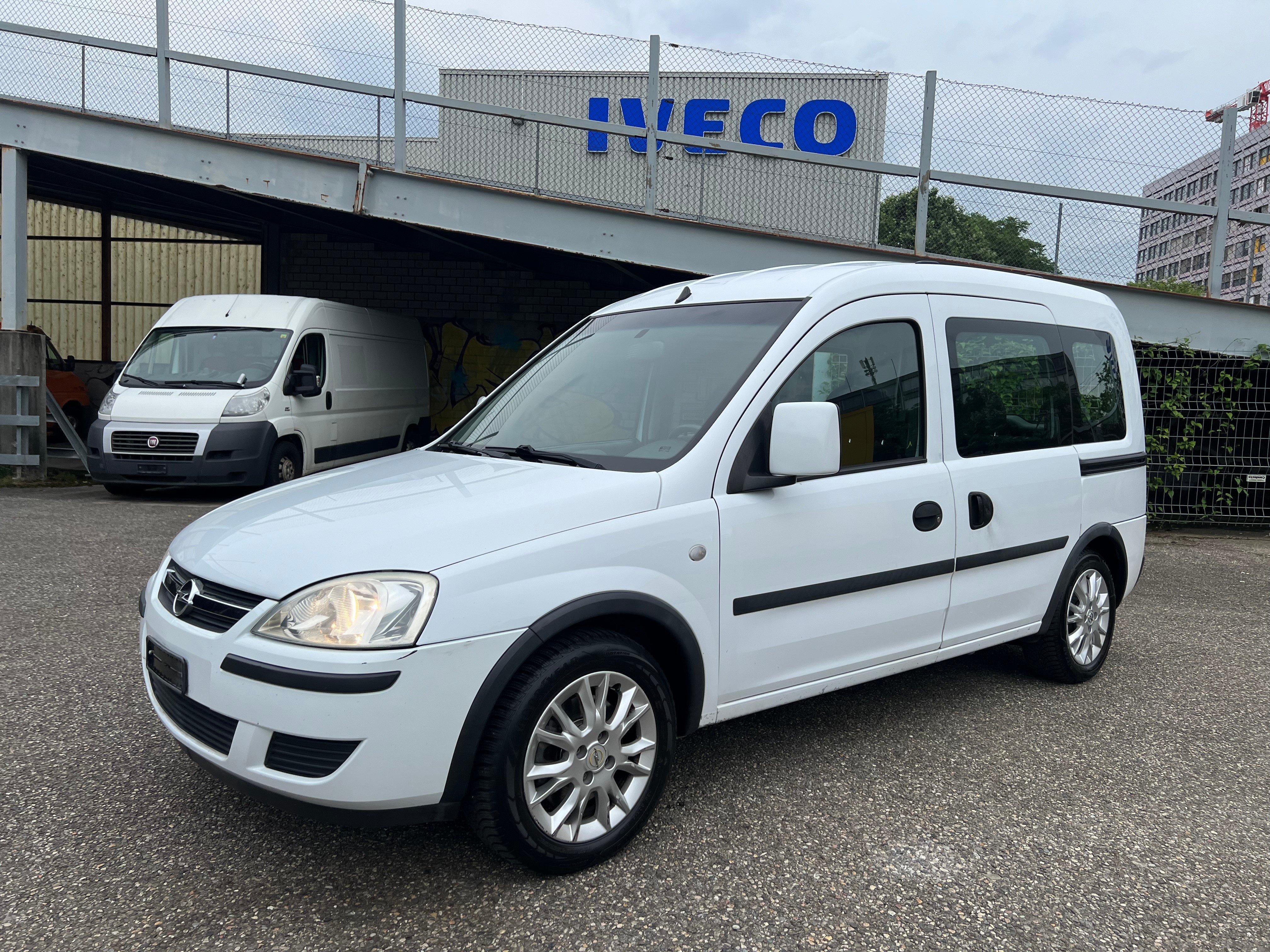 OPEL Combo 1.6 CNG ecoFLEX