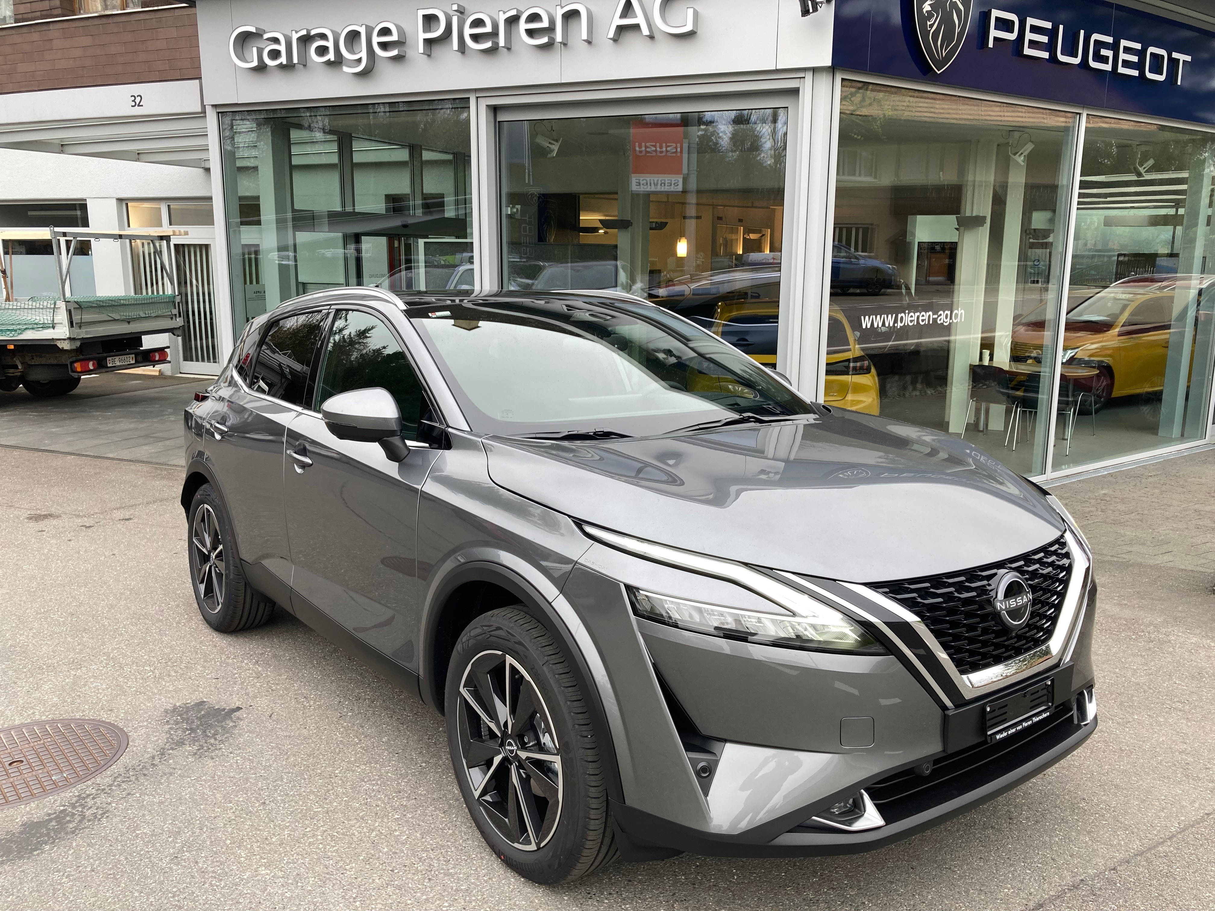 NISSAN Qashqai 1.3 MHEV Tekna+ 4x4