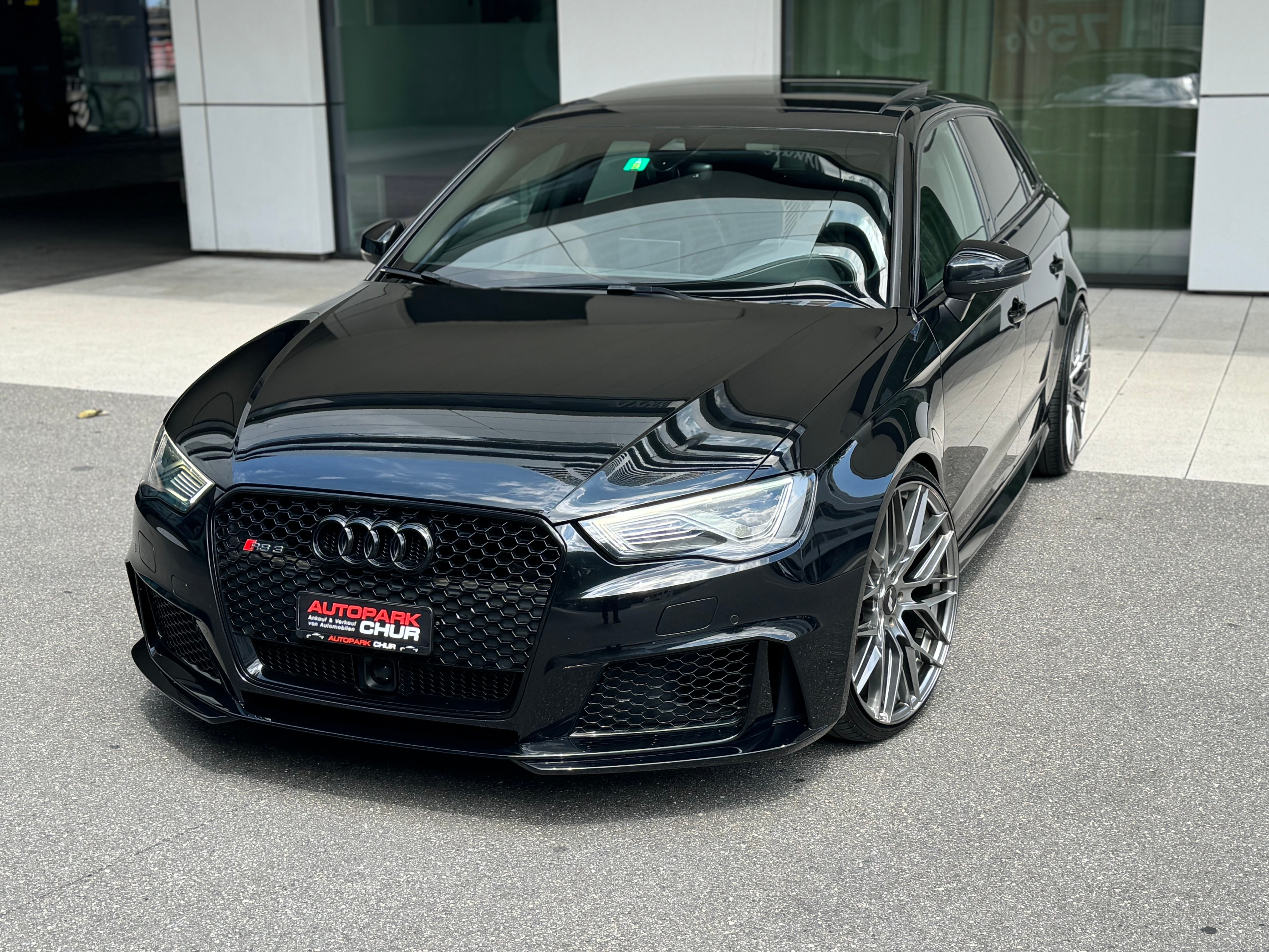 AUDI RS3 2.5 TSI quattro S-tronic Black Beast