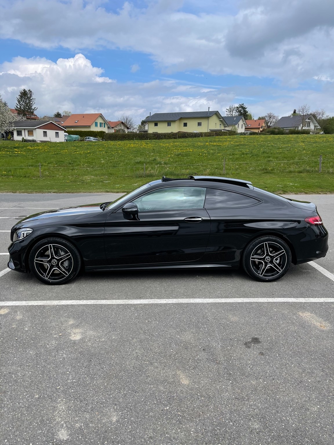 MERCEDES-BENZ C 300 Coupé 4Matic AMG Line 9G-tronic