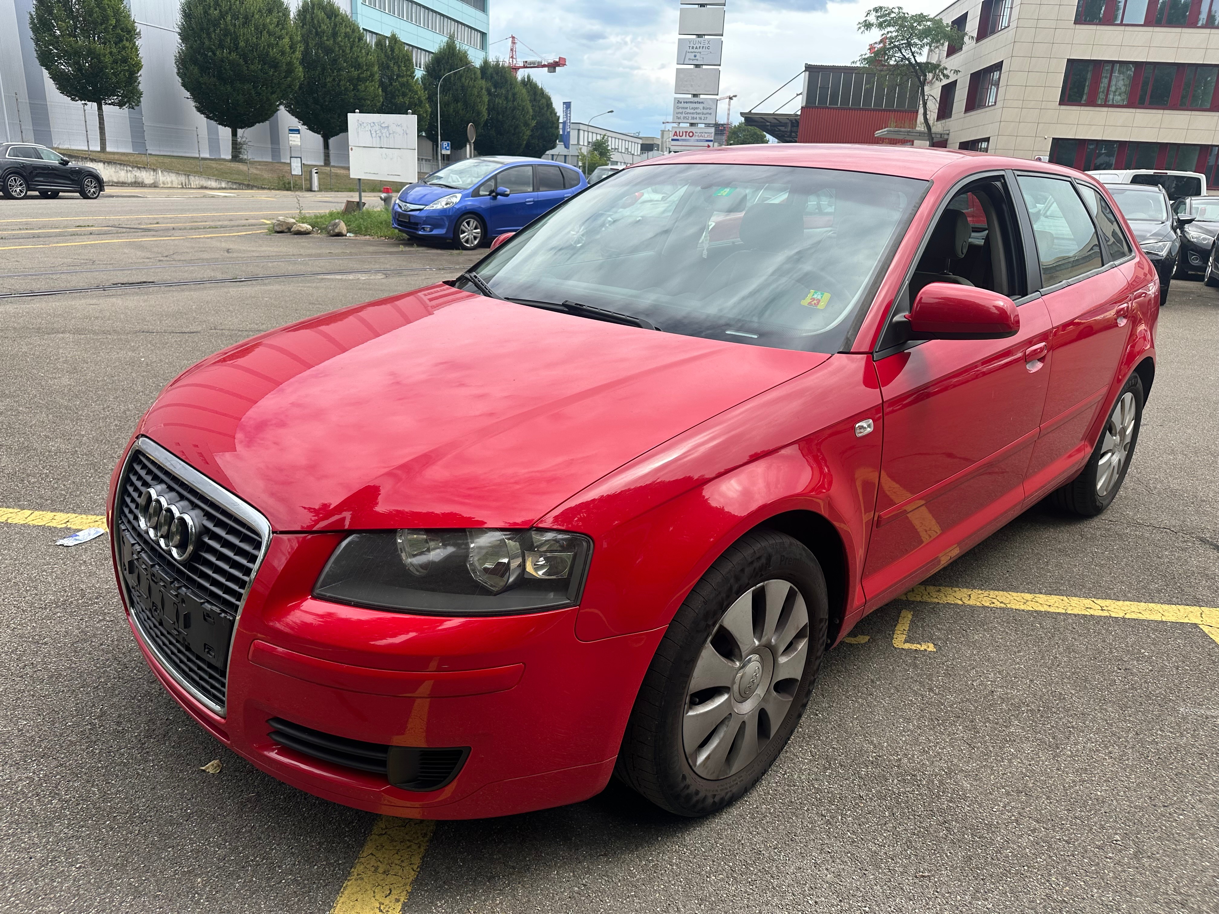 AUDI A3 Sportback 1.6 FSI Attraction