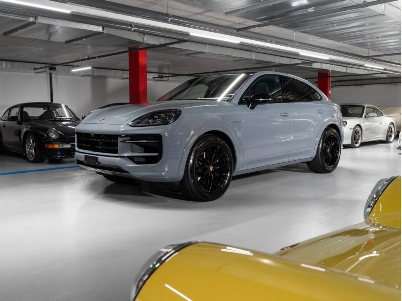 PORSCHE CAYENNE E-HYBRID Coupé